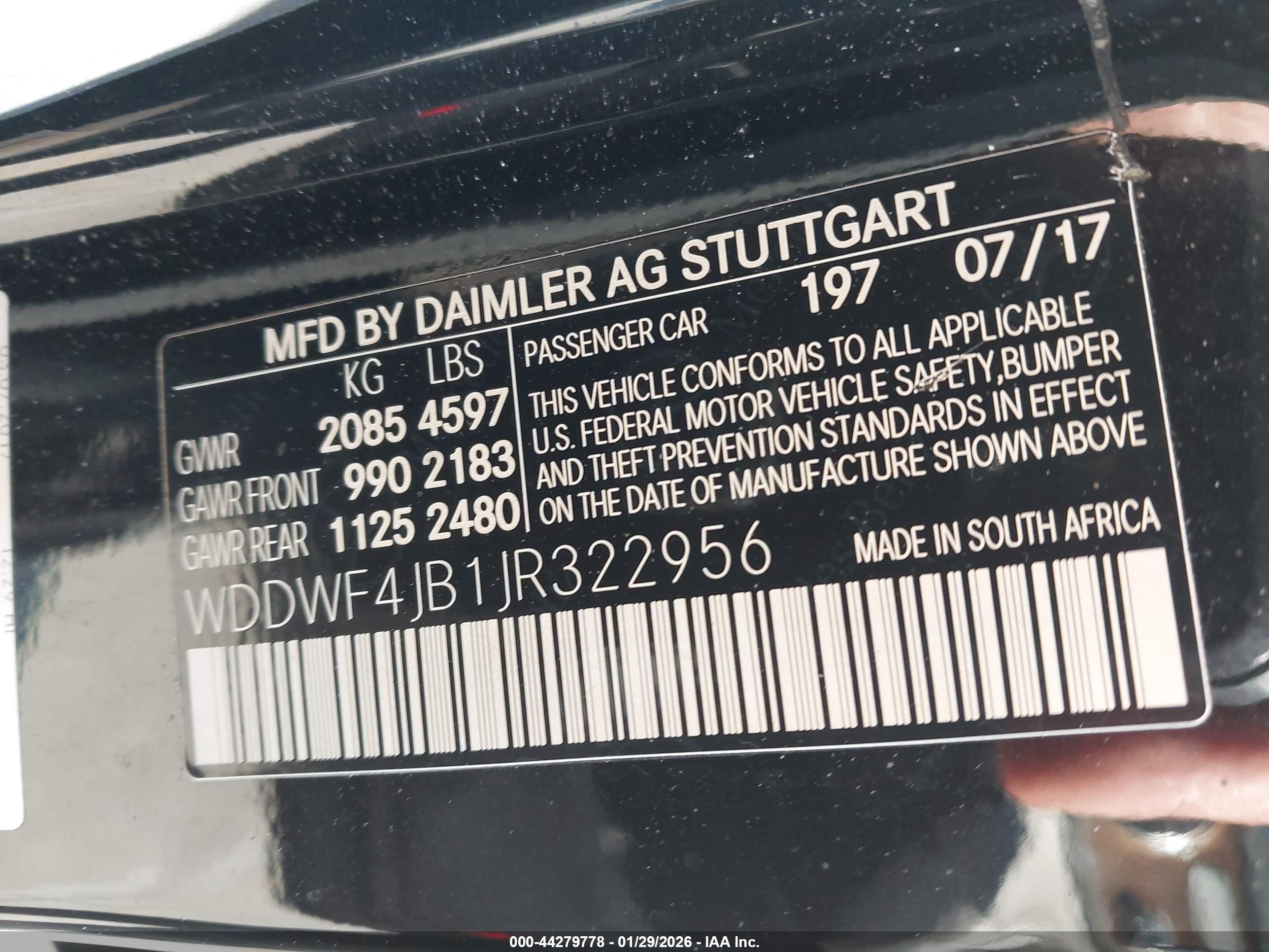MERCEDES-BENZ C image 9