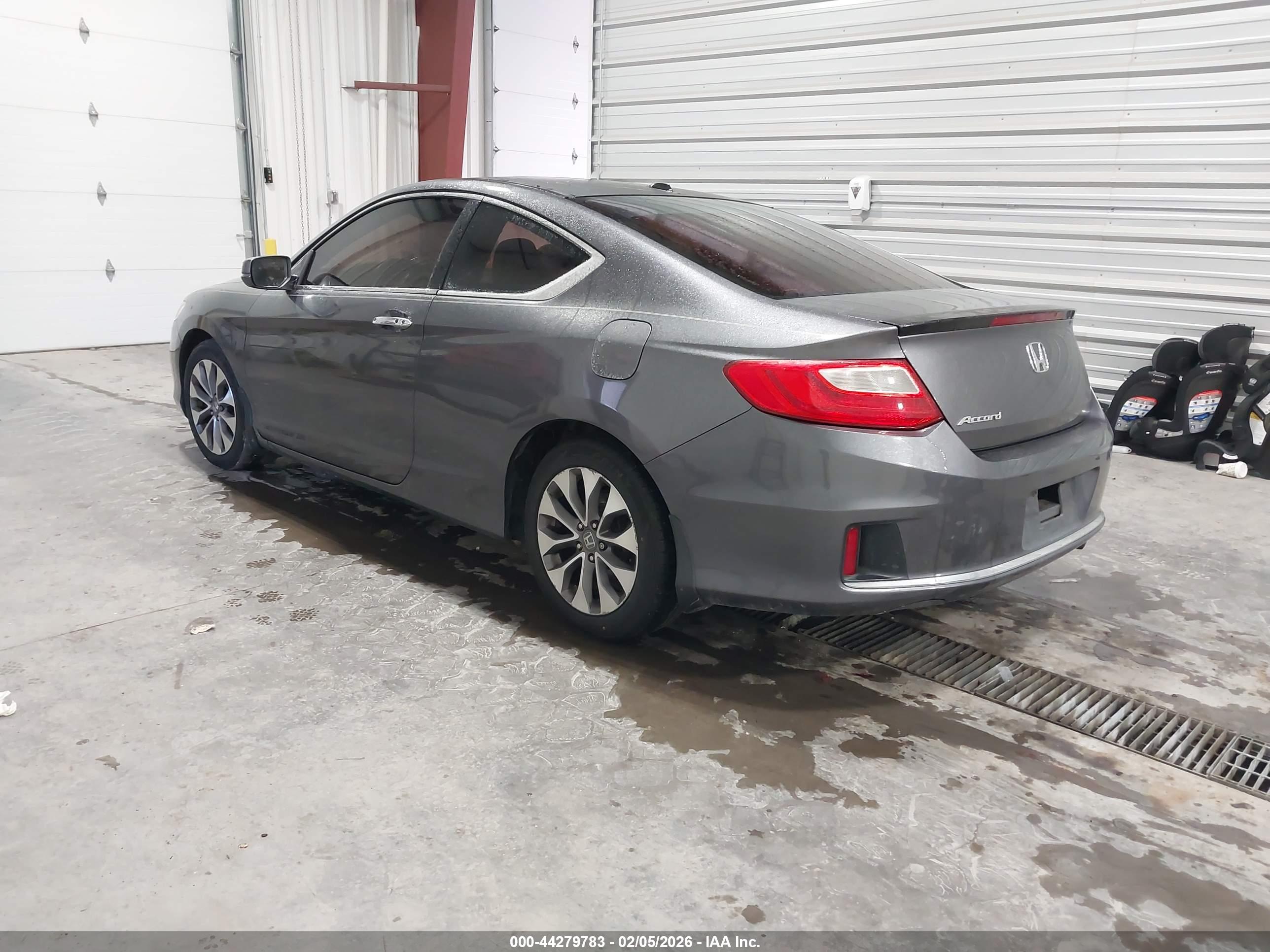 HONDA ACCORD image 3