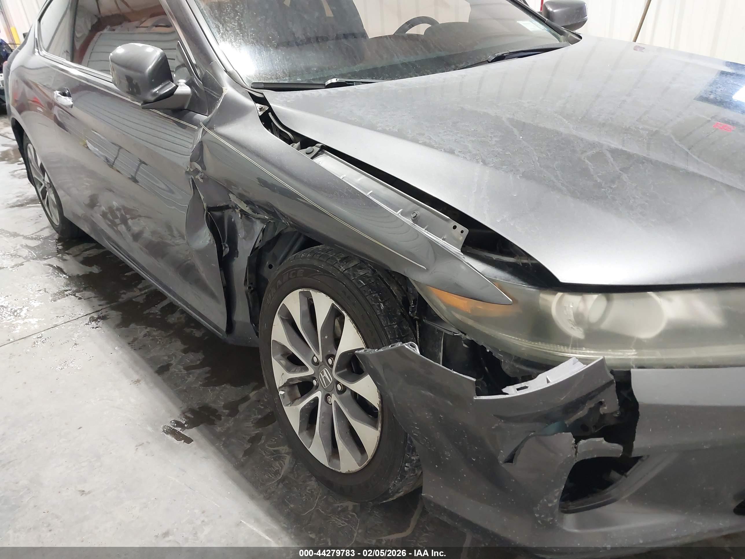 HONDA ACCORD image 6