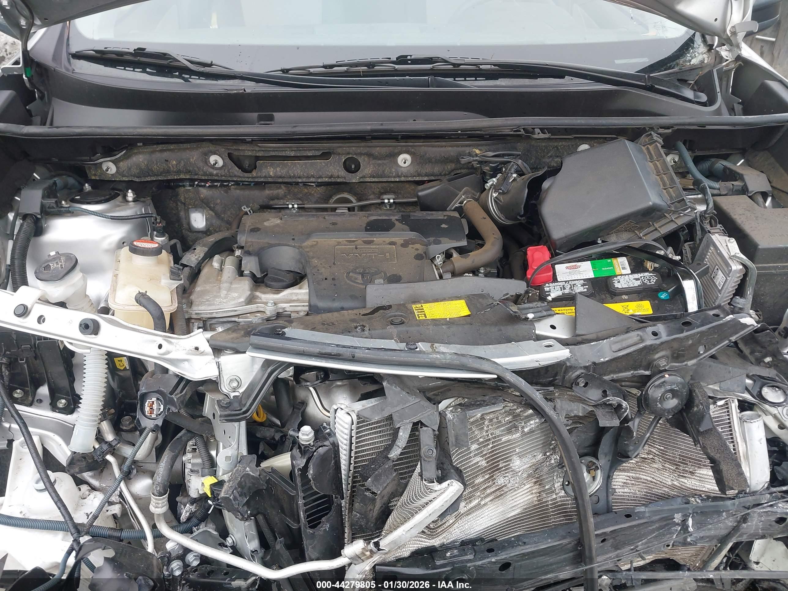 TOYOTA RAV4 image 10