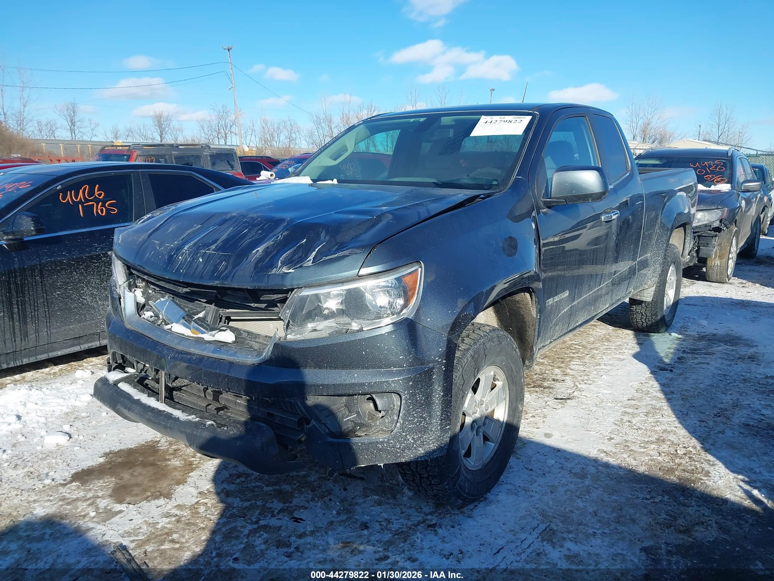 CHEVROLET COLORADO image 2