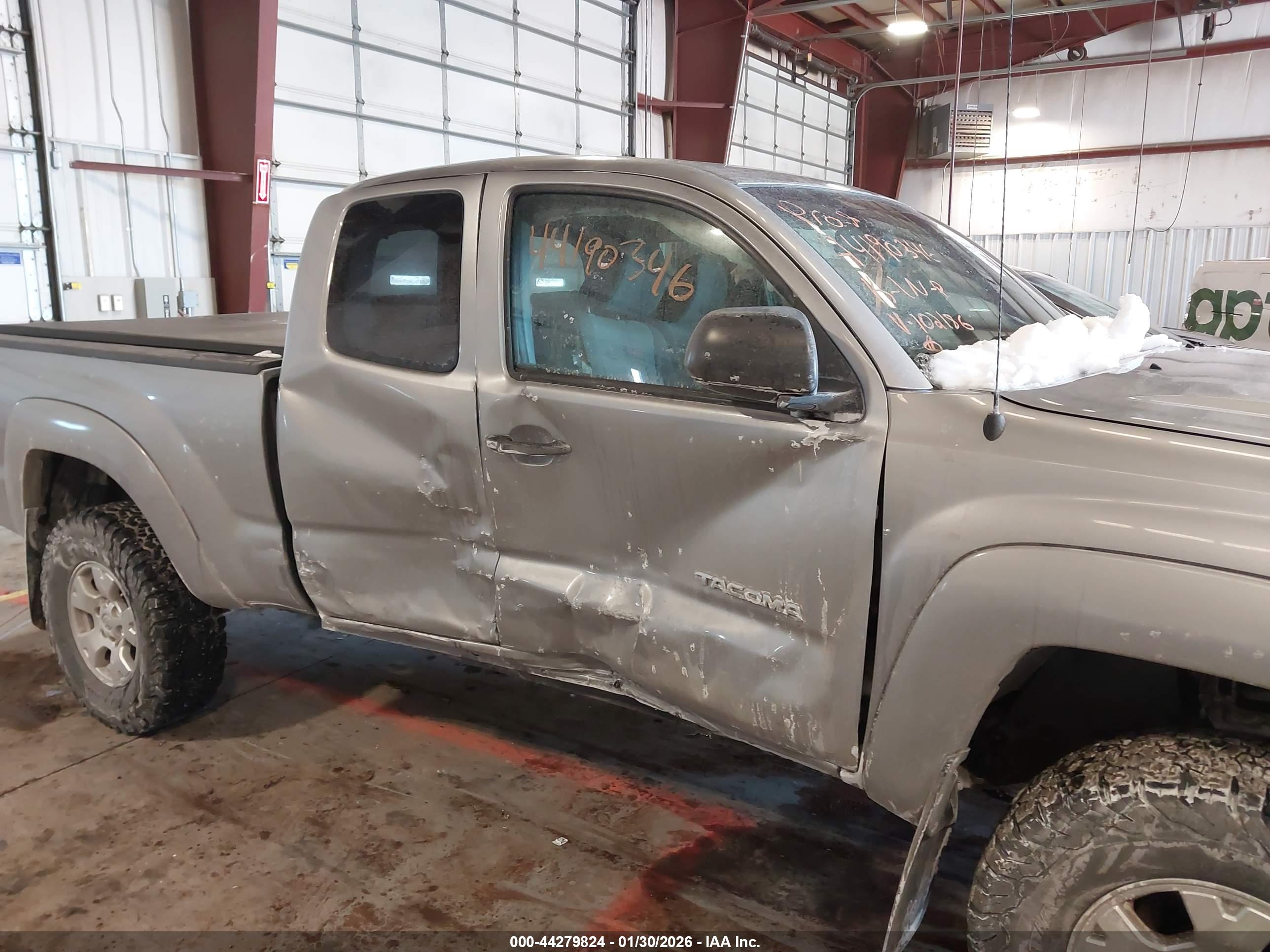 TOYOTA TACOMA image 6