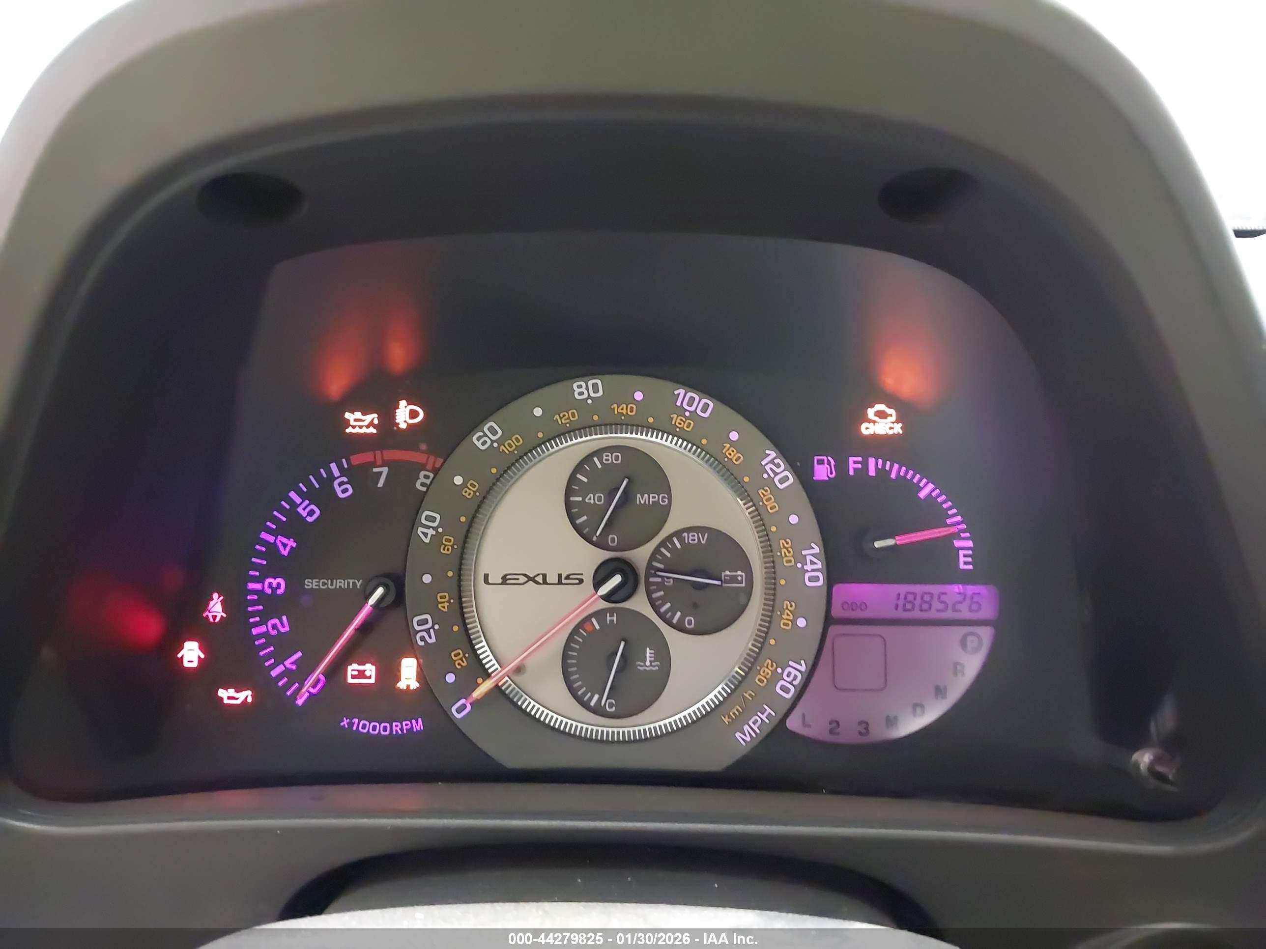 LEXUS IS image 7