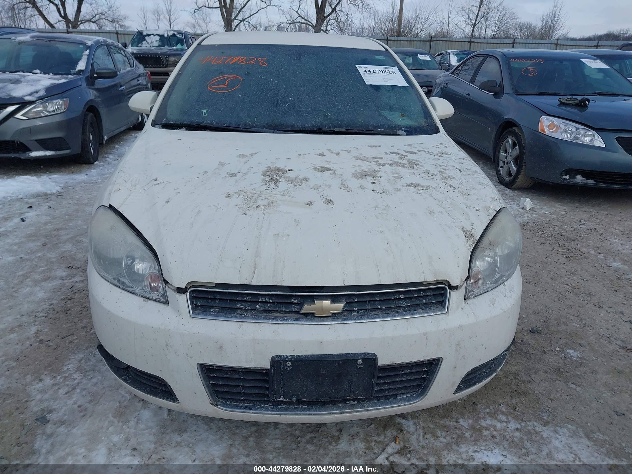 CHEVROLET IMPALA image 6