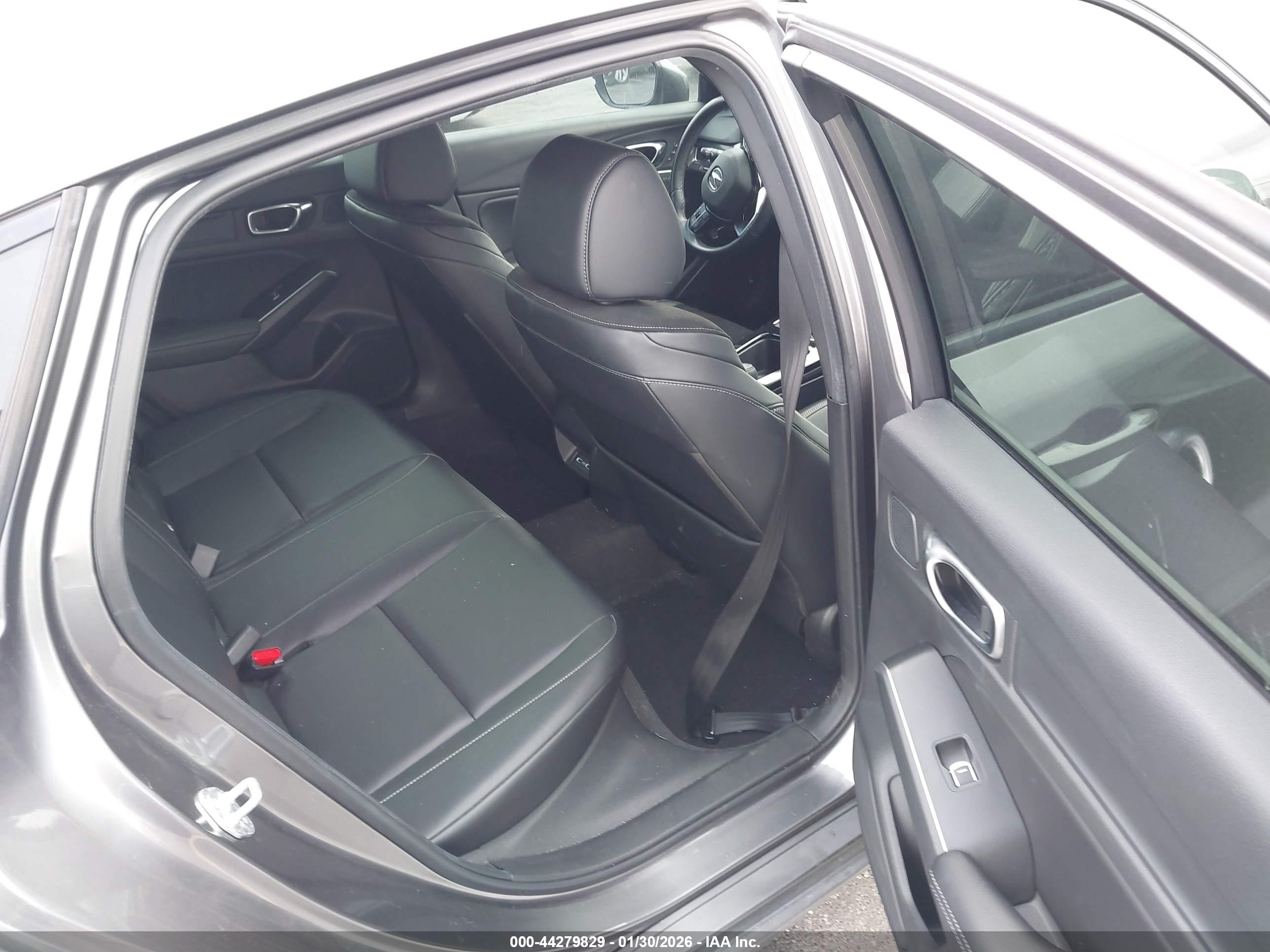 ACURA INTEGRA image 8