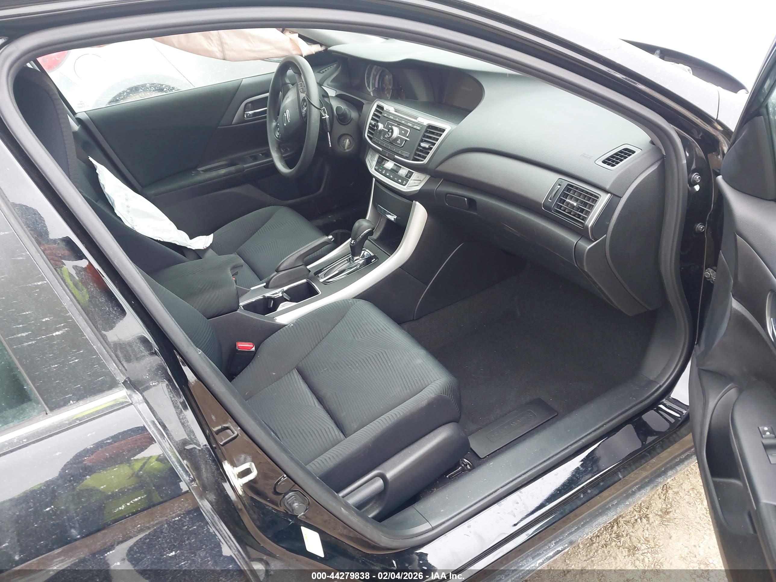 HONDA ACCORD image 5