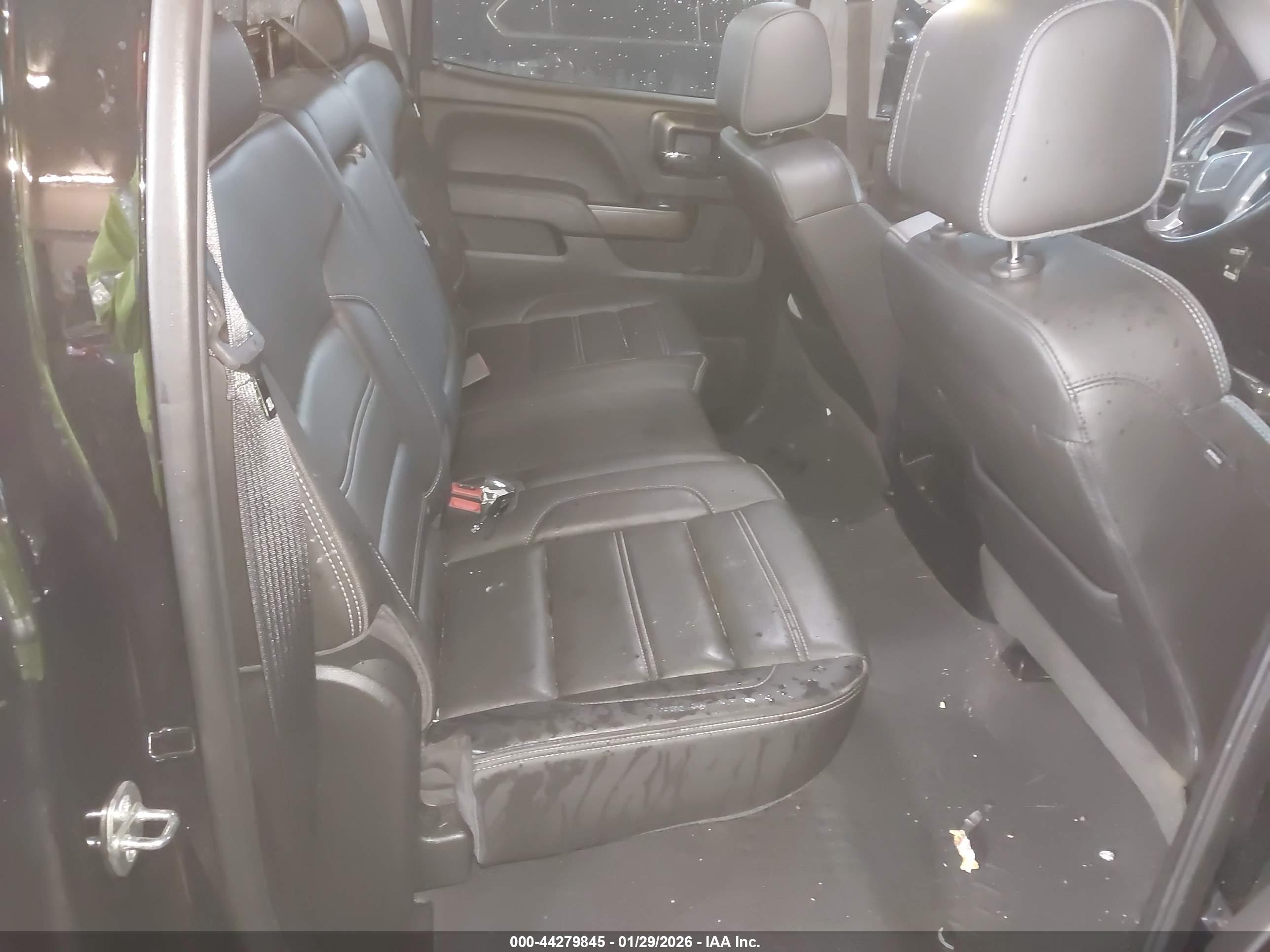 GMC SIERRA image 8