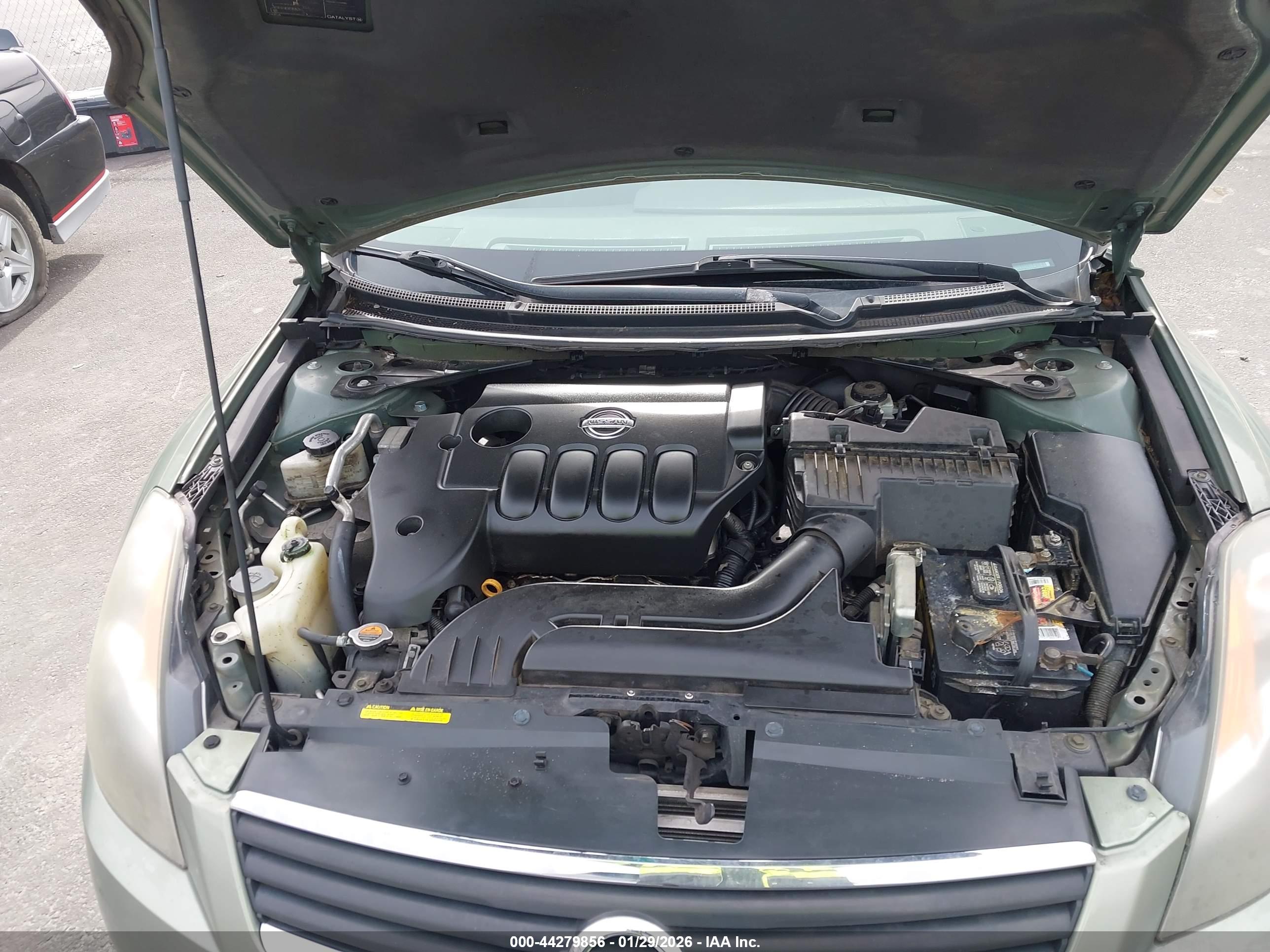 NISSAN ALTIMA image 10