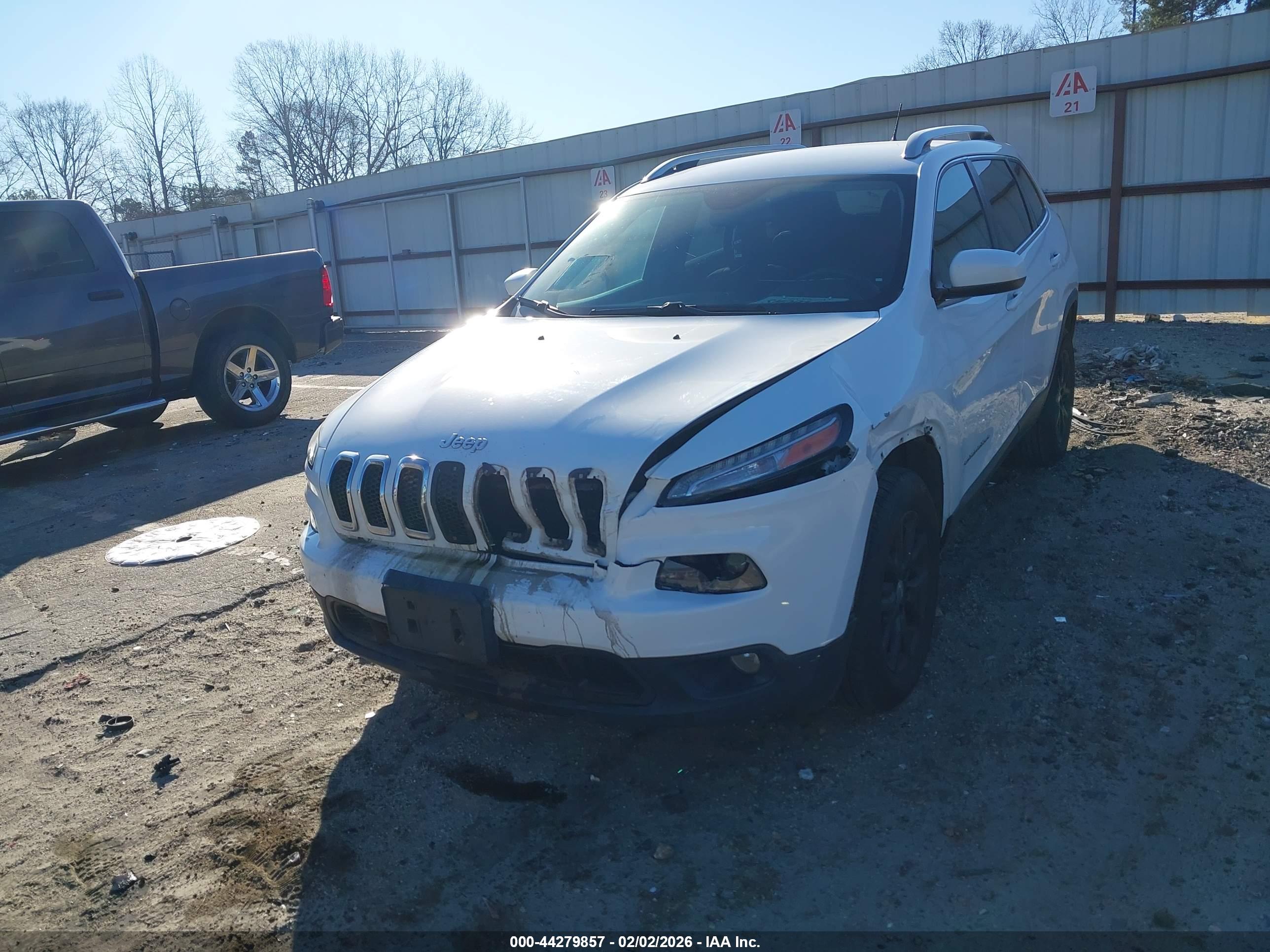 JEEP CHEROKEE image 6