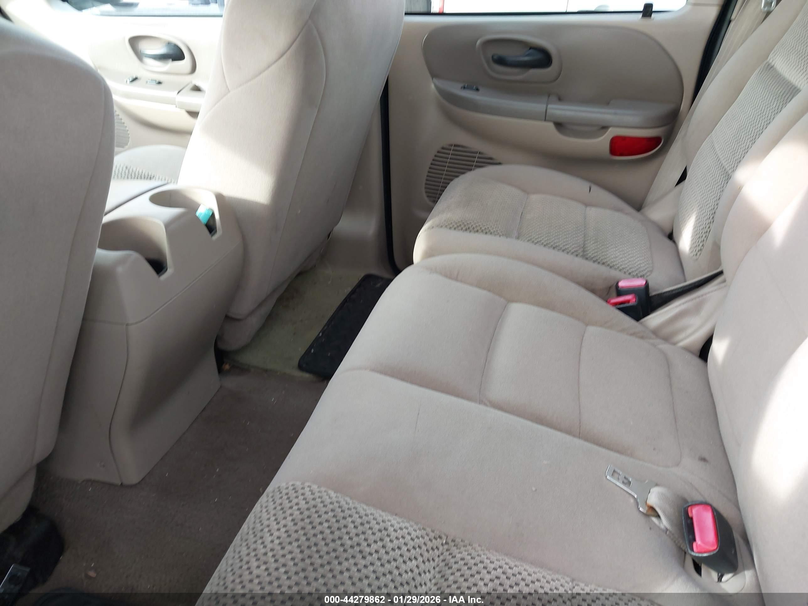 FORD F-150 image 8