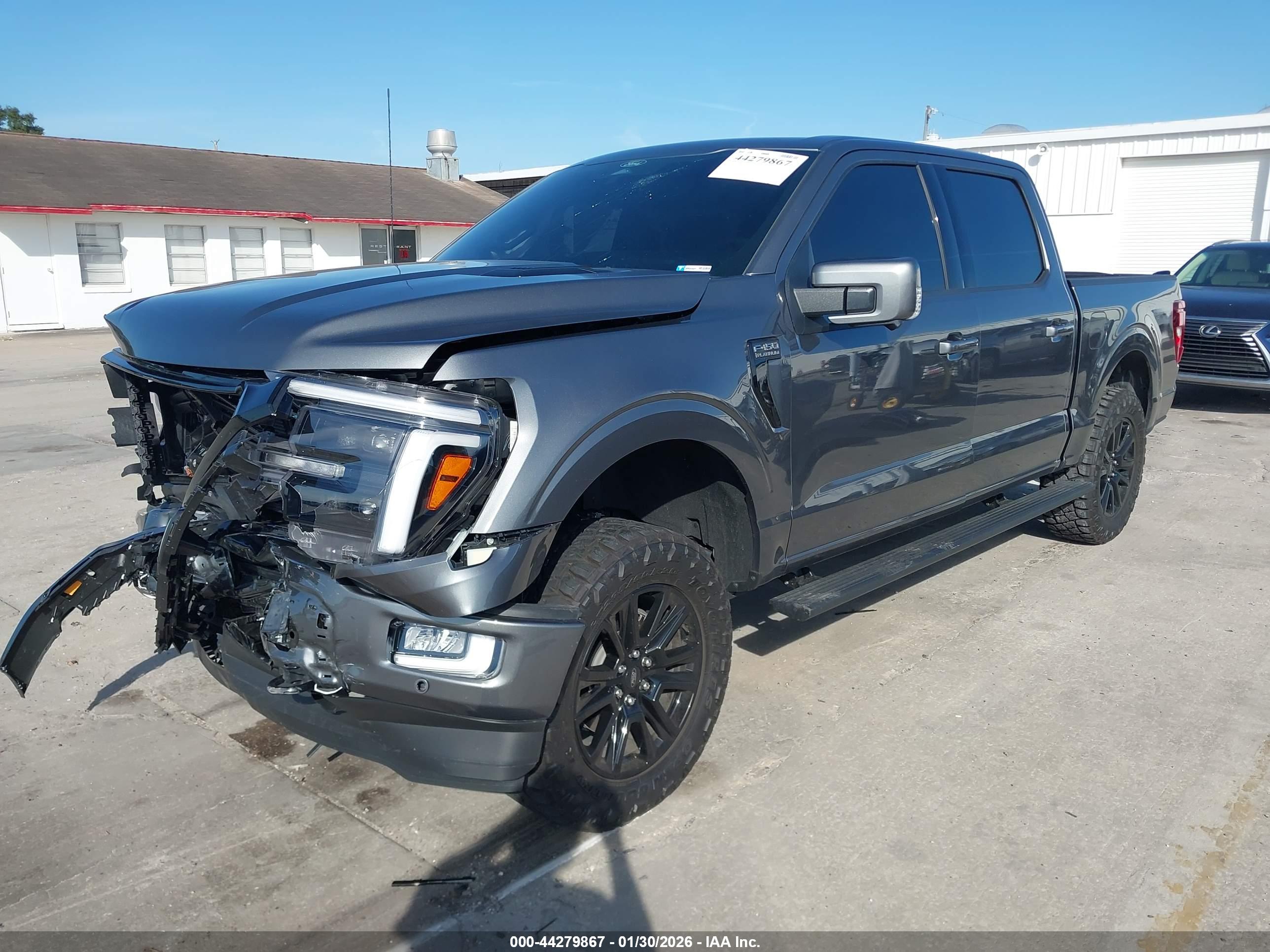 FORD F-150 image 2