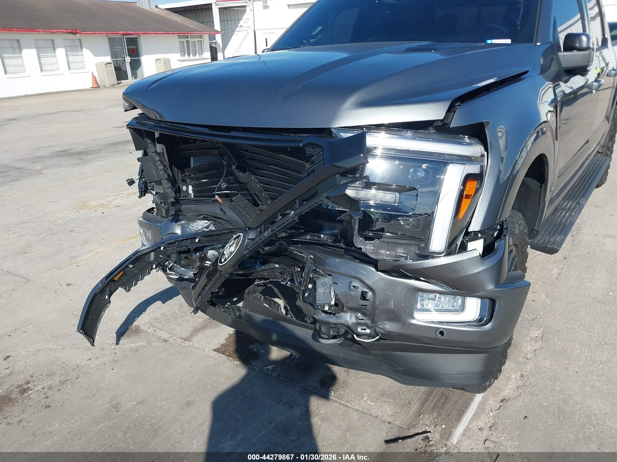 FORD F-150 image 6