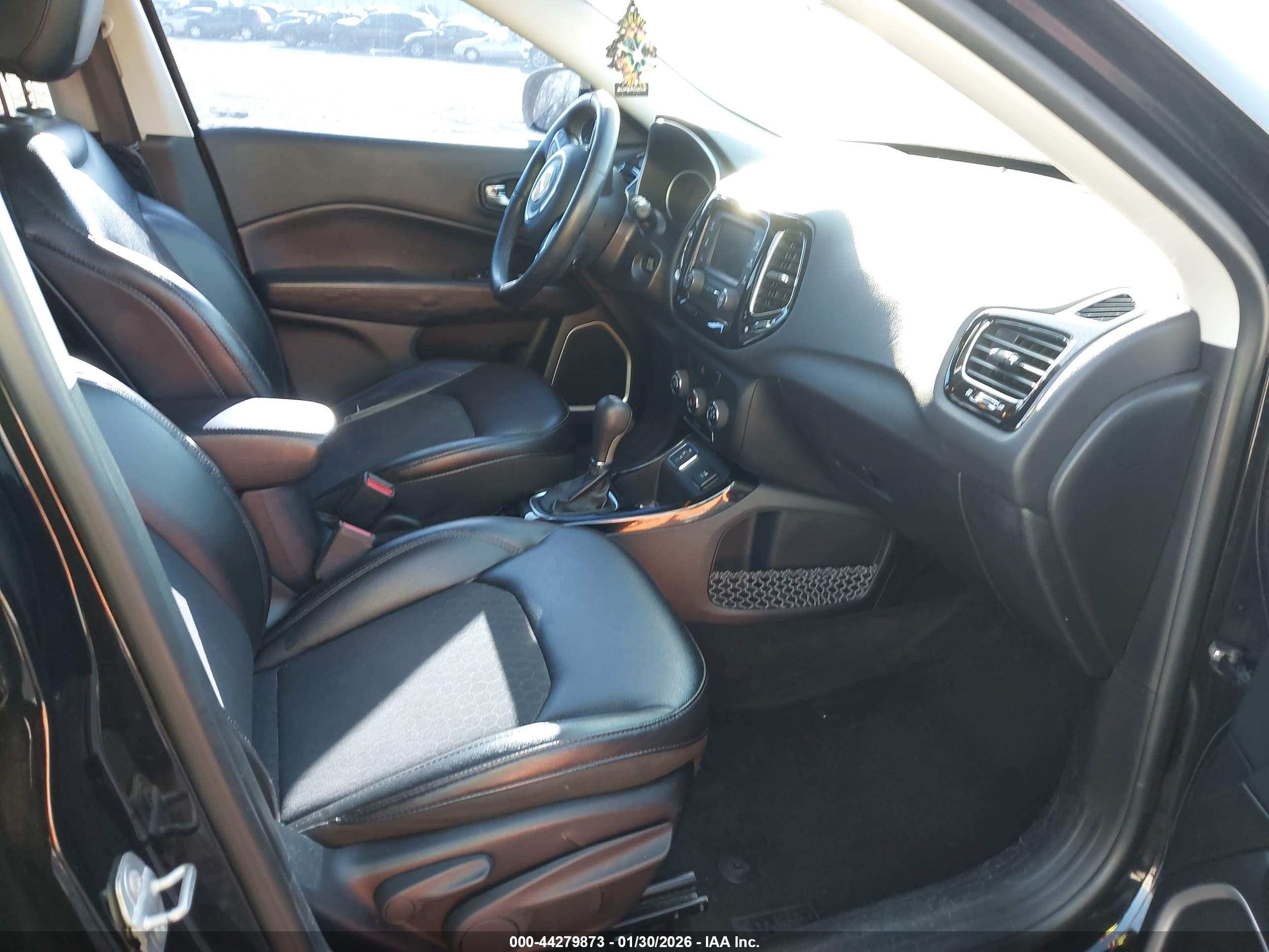 JEEP COMPASS image 5