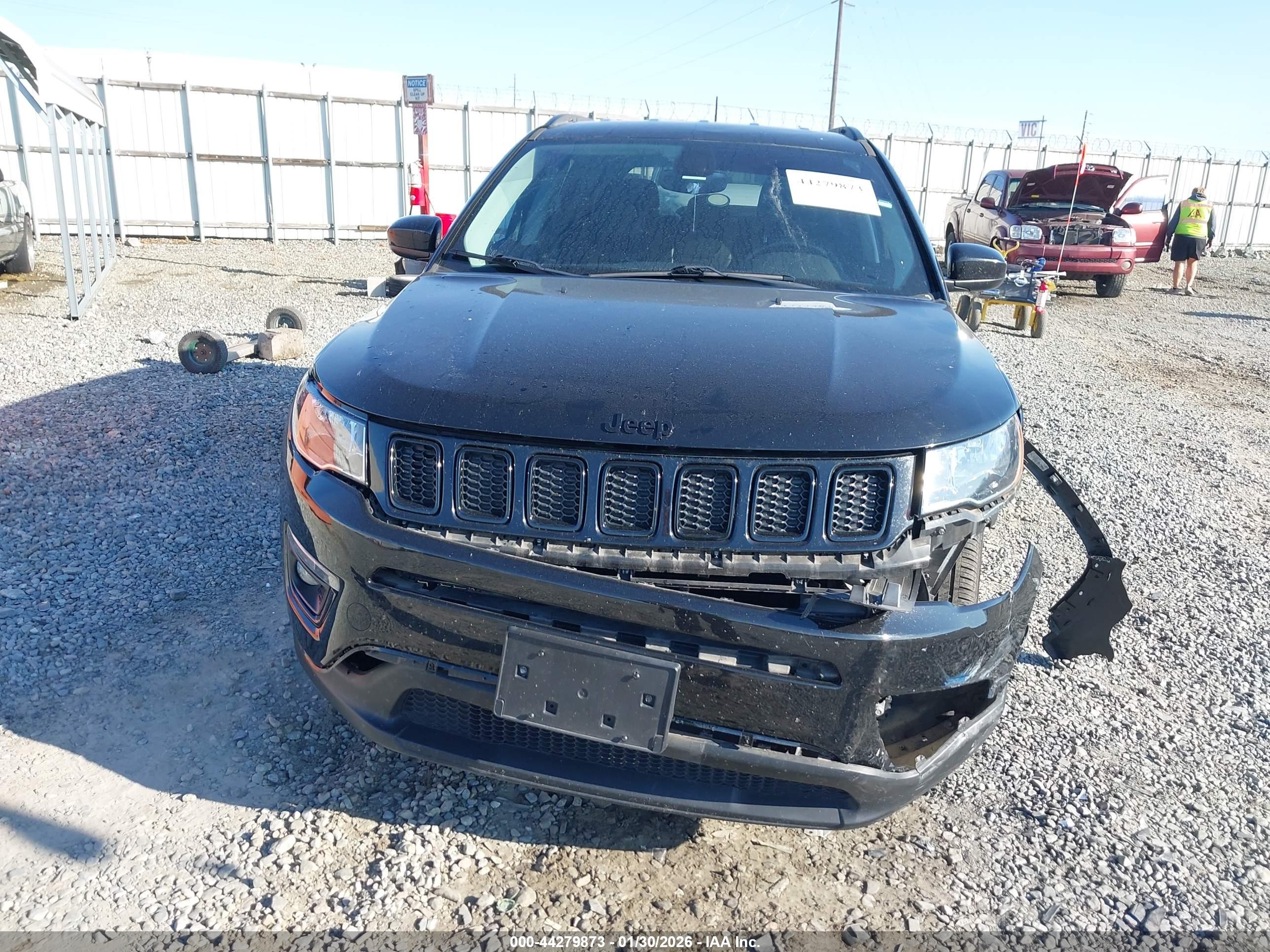 JEEP COMPASS image 6