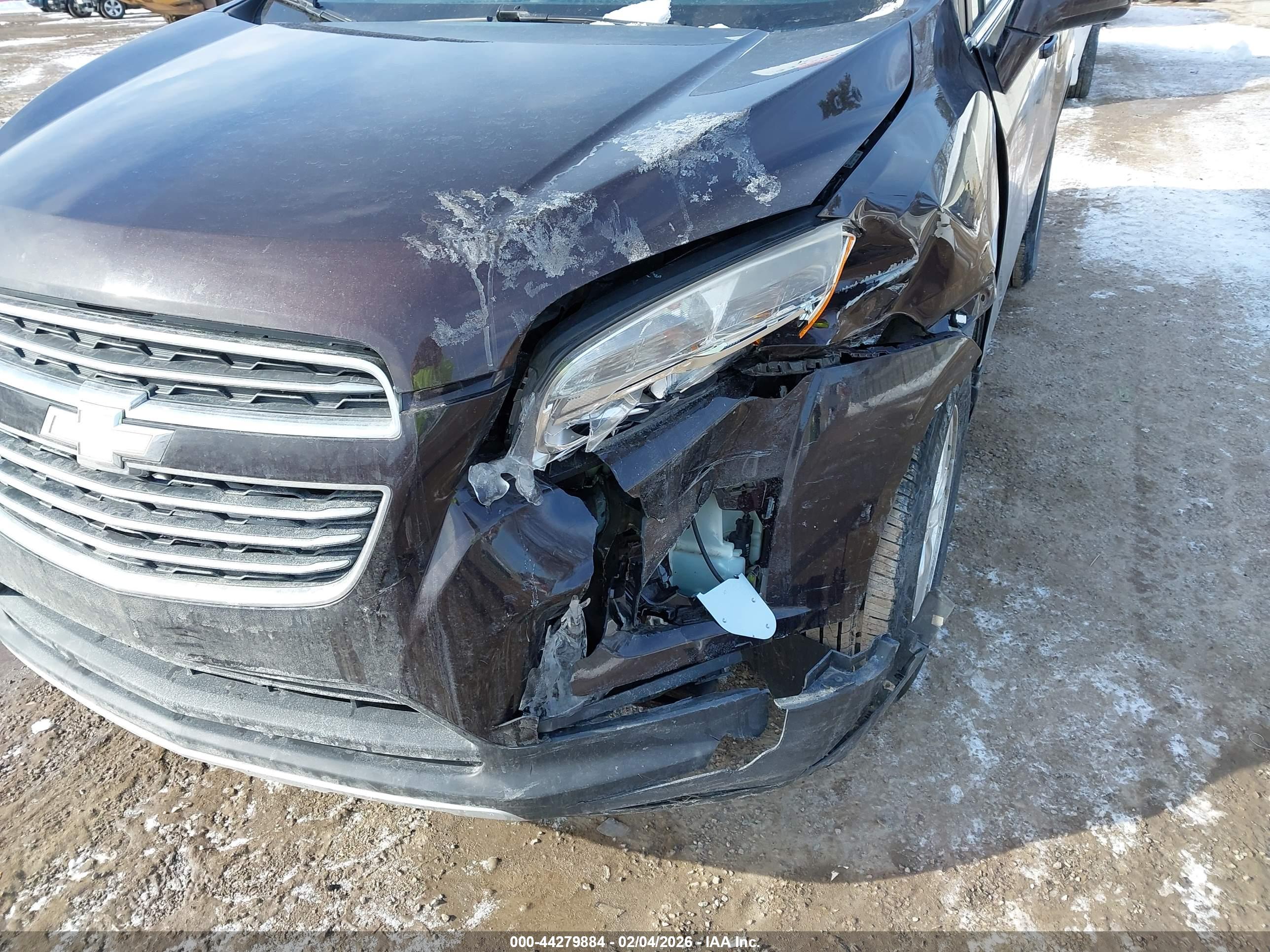 CHEVROLET TRAX image 6