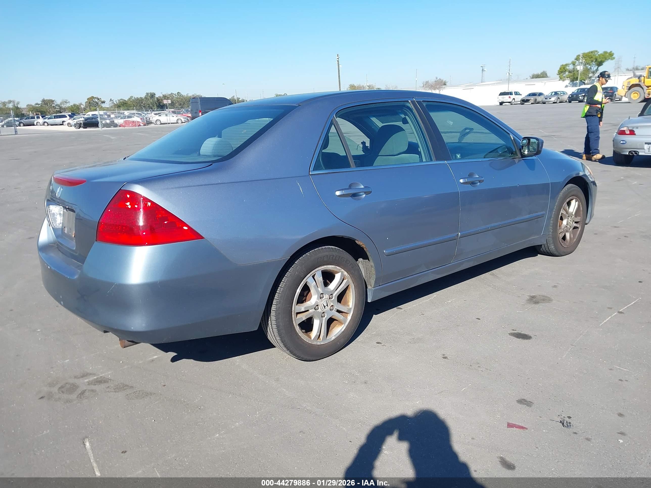 HONDA ACCORD image 4