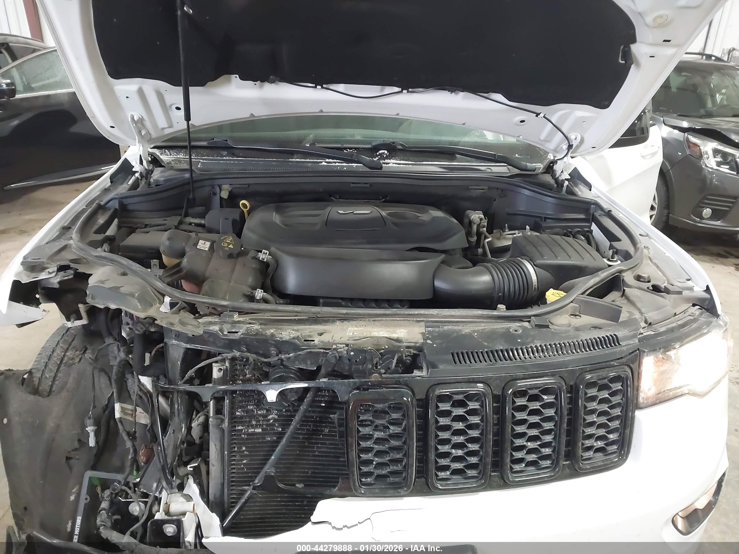 JEEP GRAND image 10