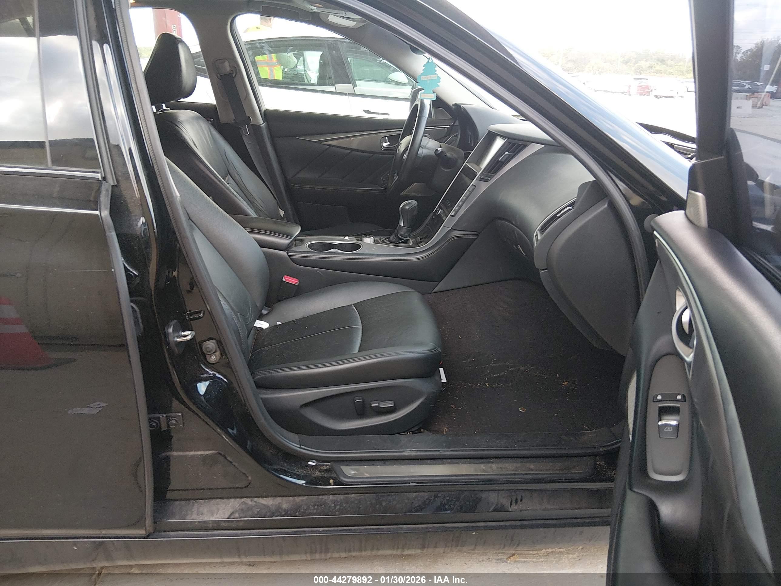 INFINITI Q50 image 5