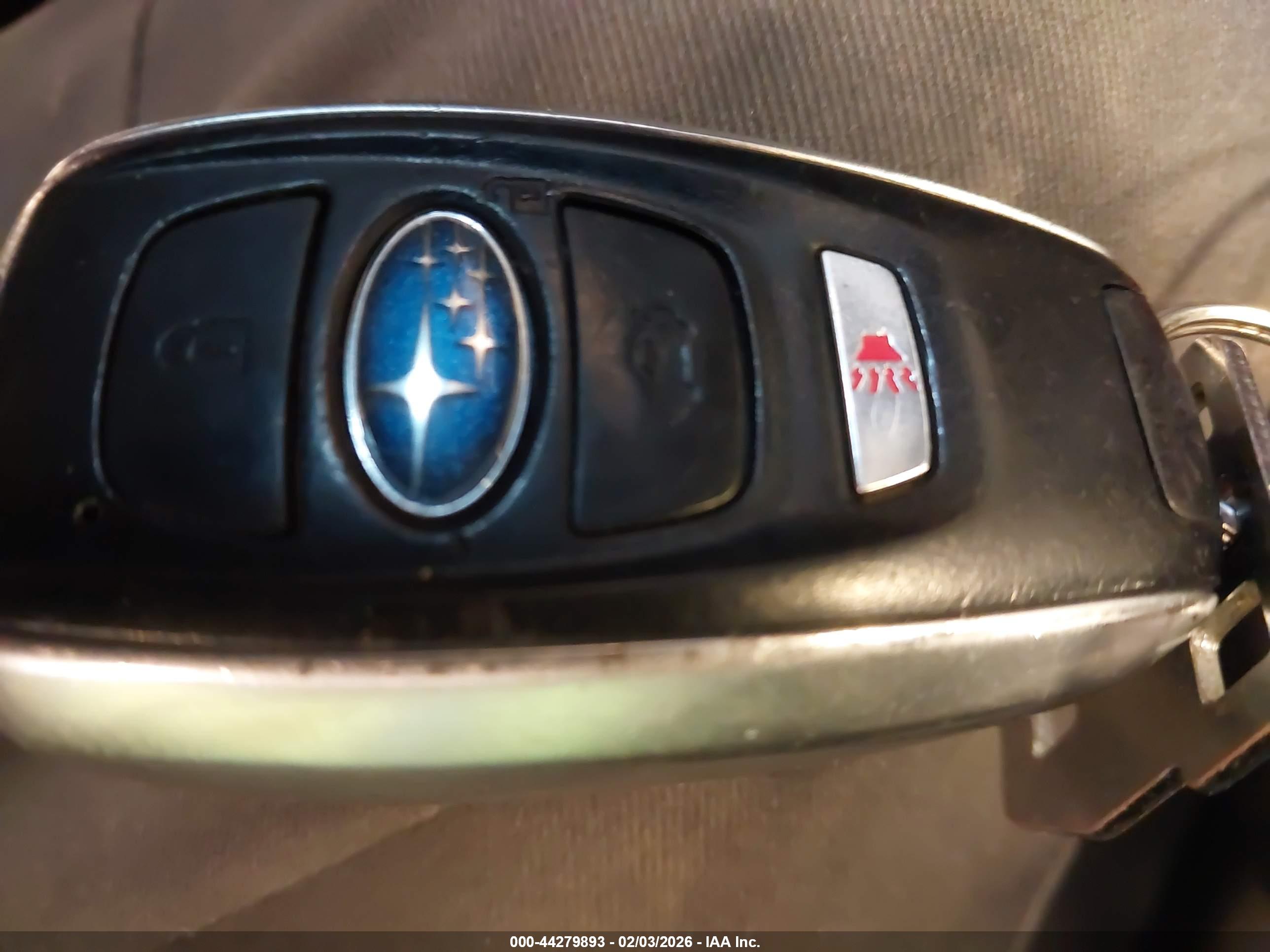SUBARU OUTBACK image 11