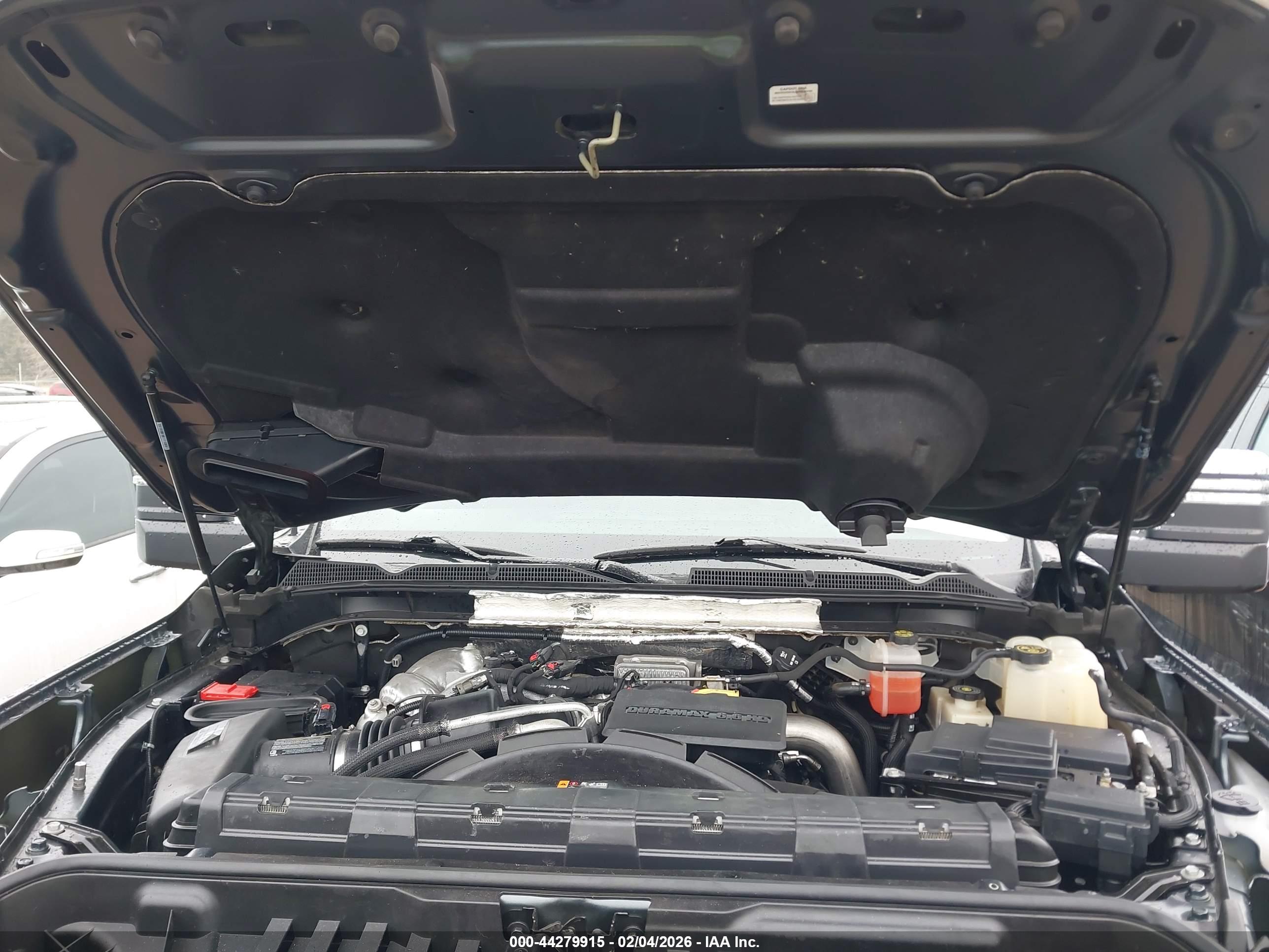 GMC SIERRA image 10