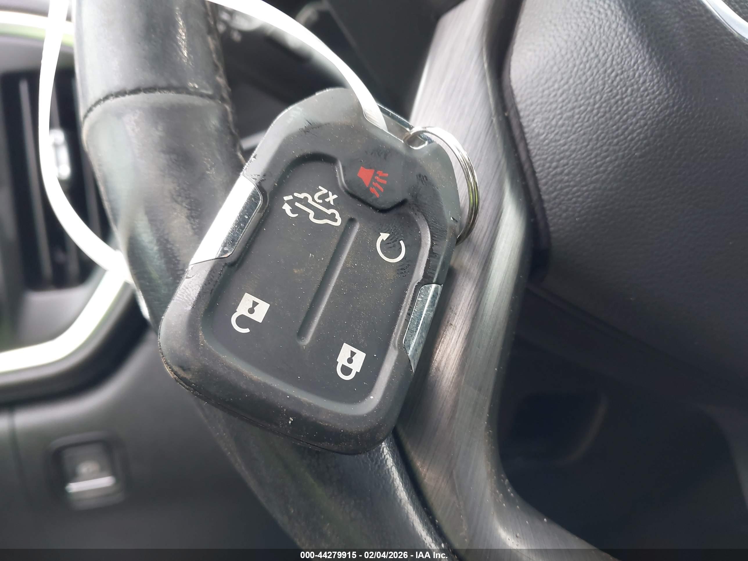 GMC SIERRA image 11