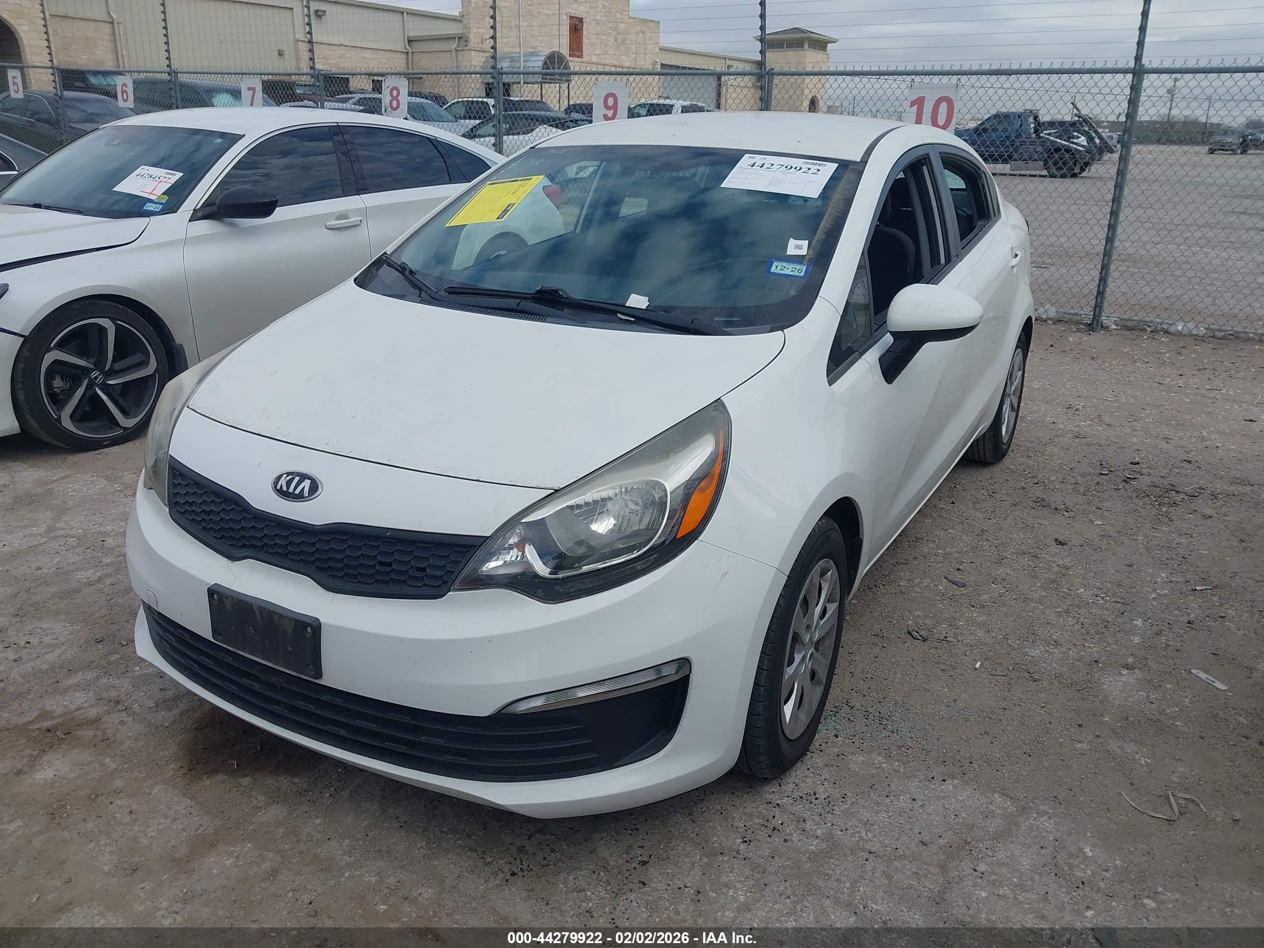 KIA RIO image 2