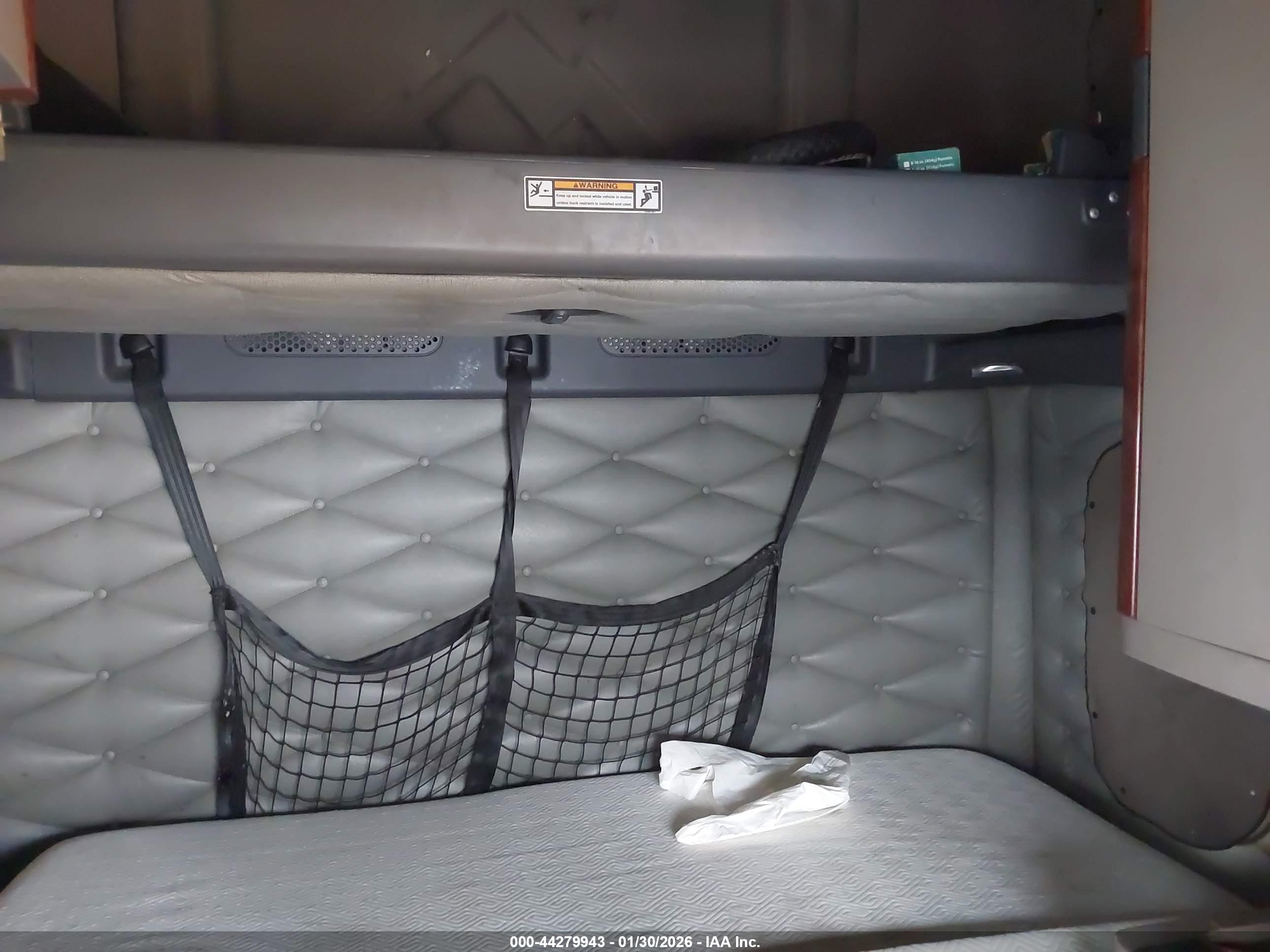 FREIGHTLINER CASCADIA image 7