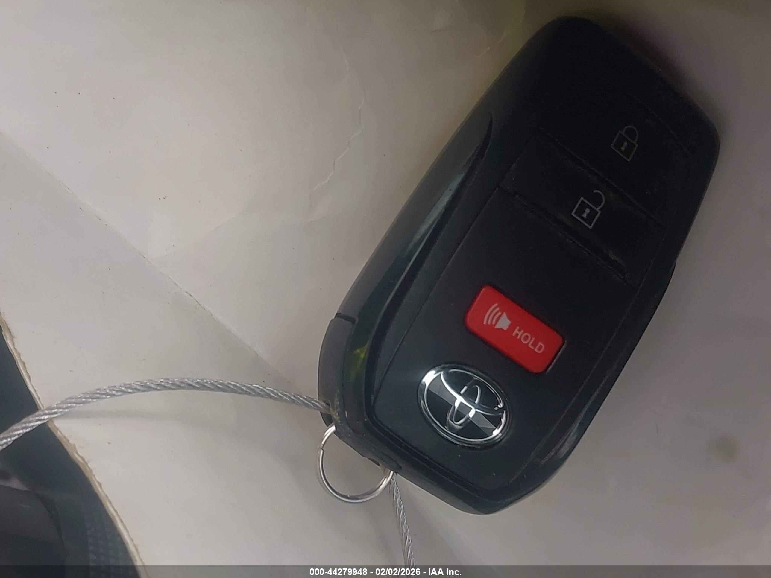 TOYOTA TACOMA image 11
