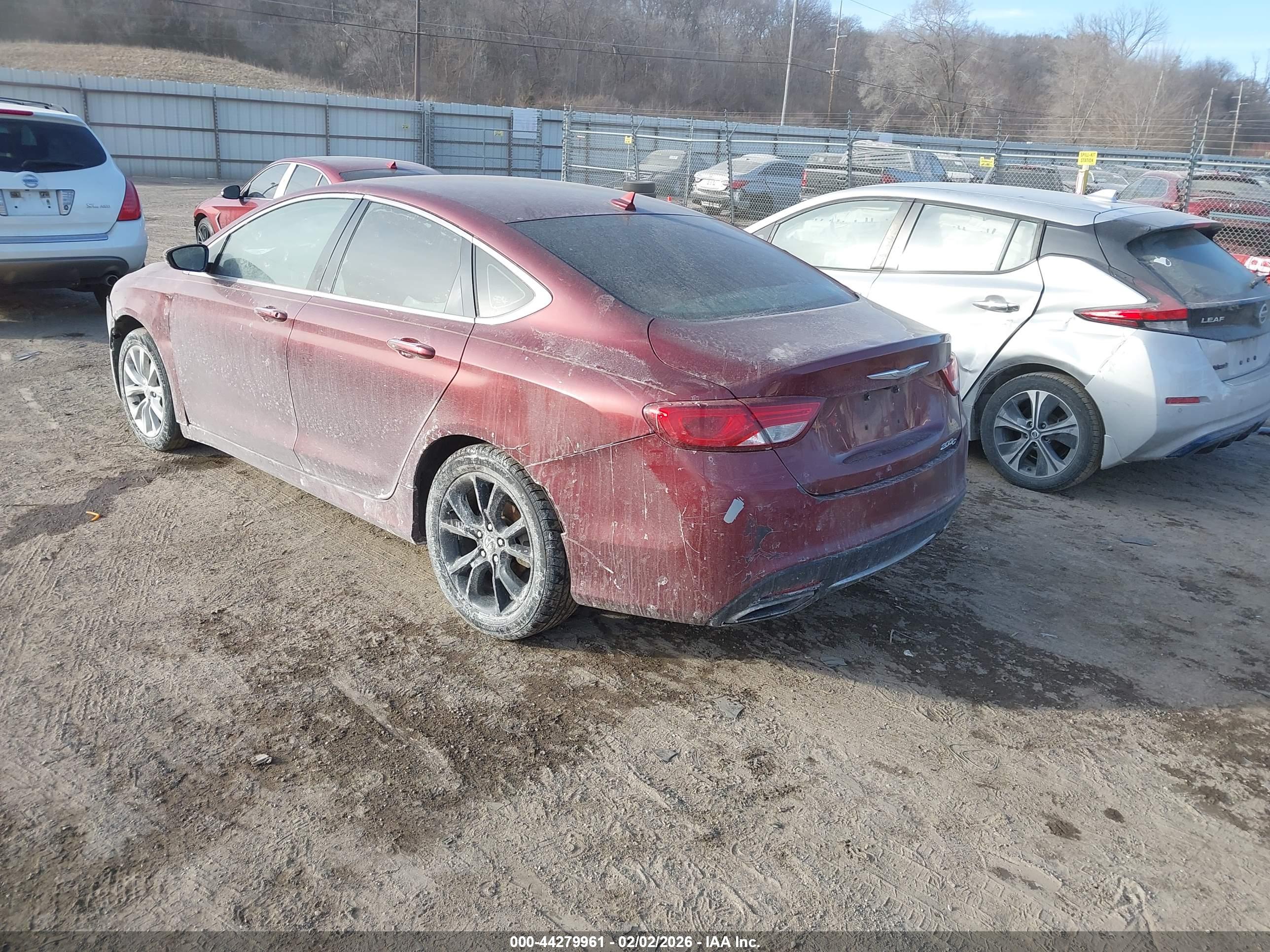 CHRYSLER 200 image 3