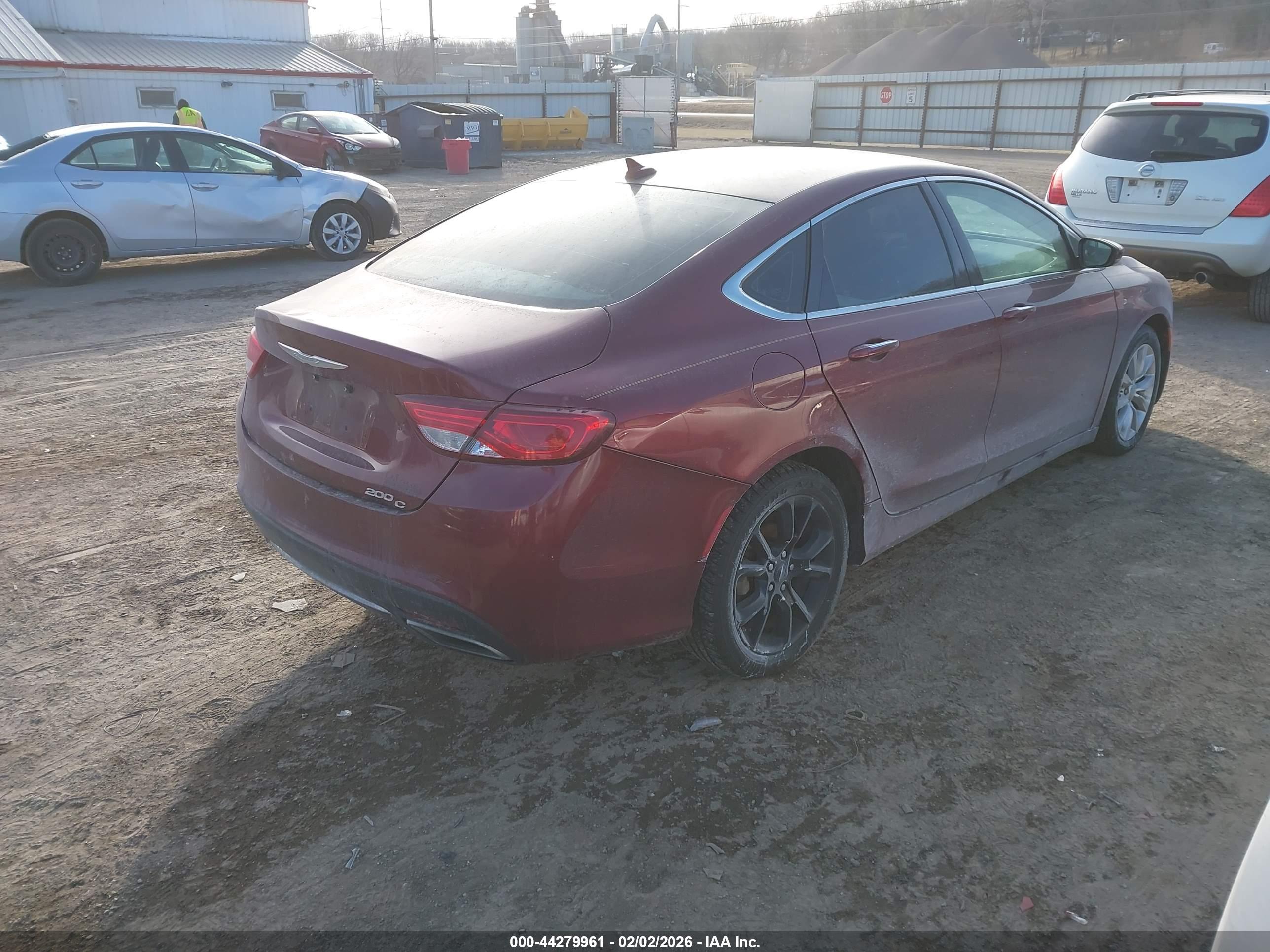 CHRYSLER 200 image 4