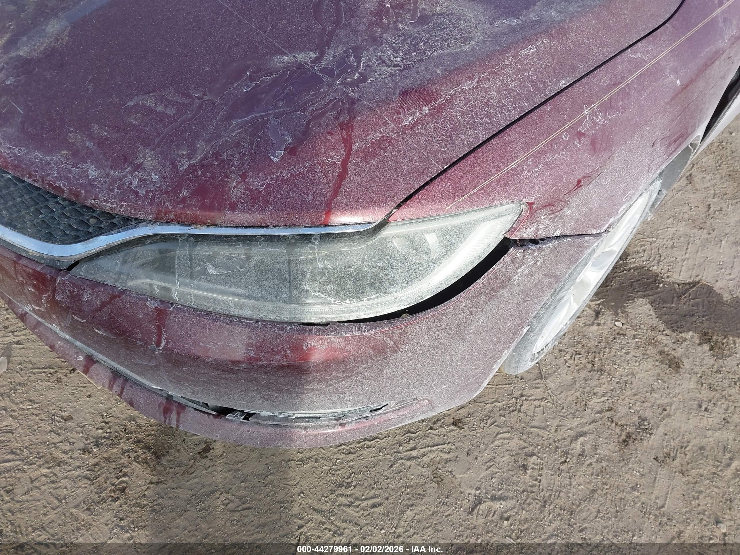 CHRYSLER 200 image 6