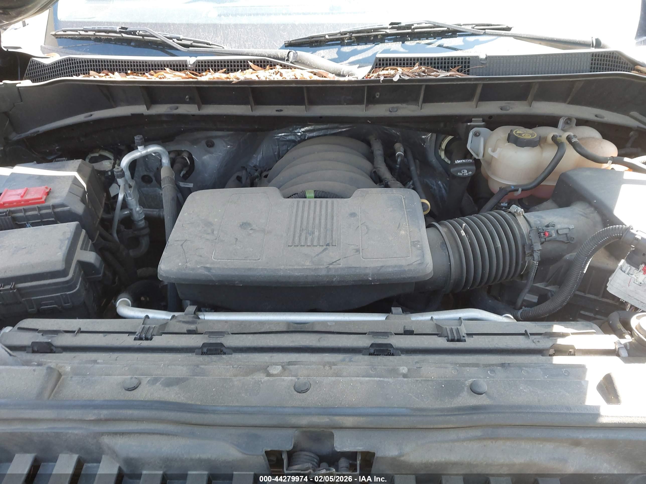 CHEVROLET SILVERADO image 10