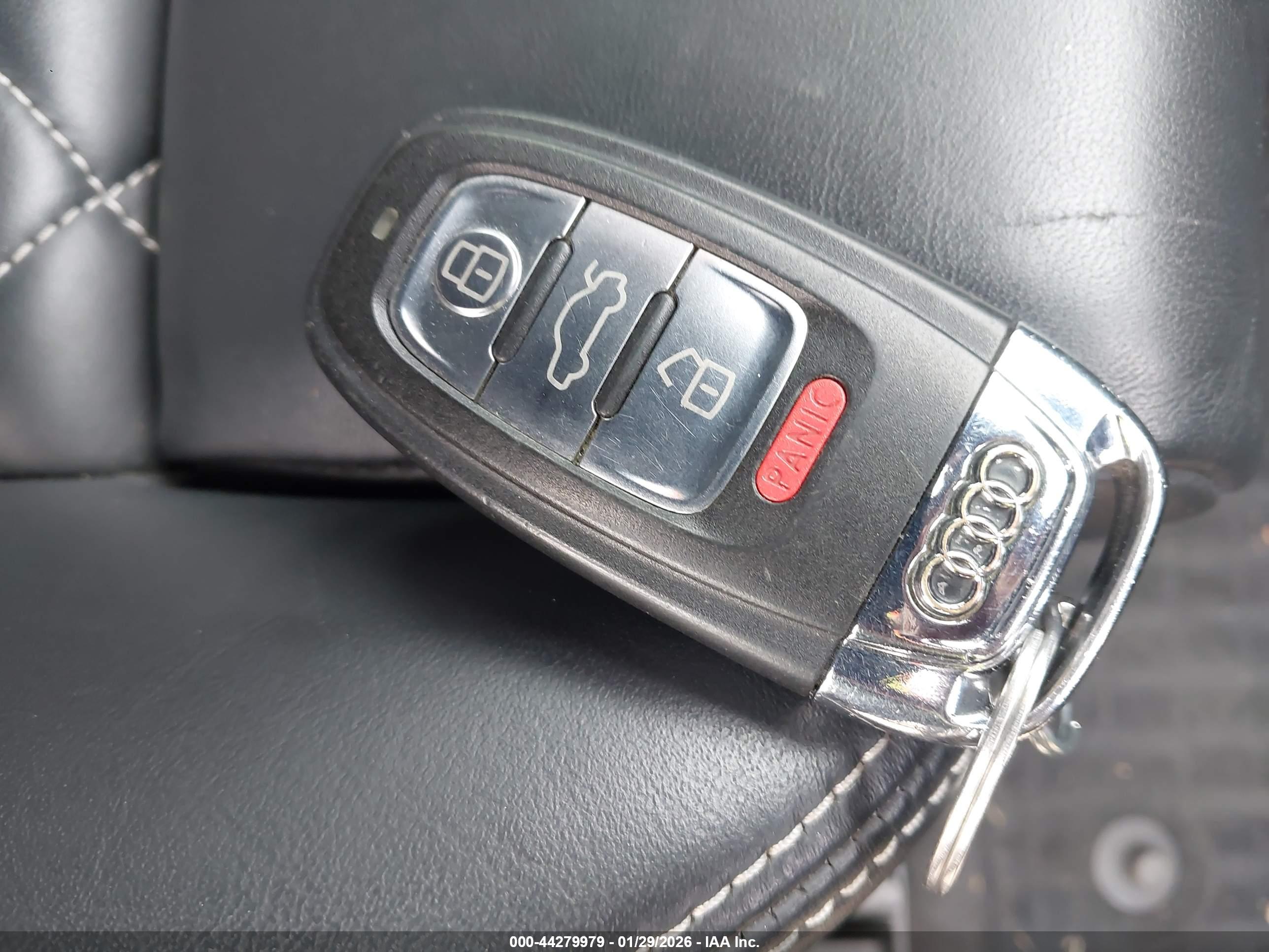 AUDI S6 image 11