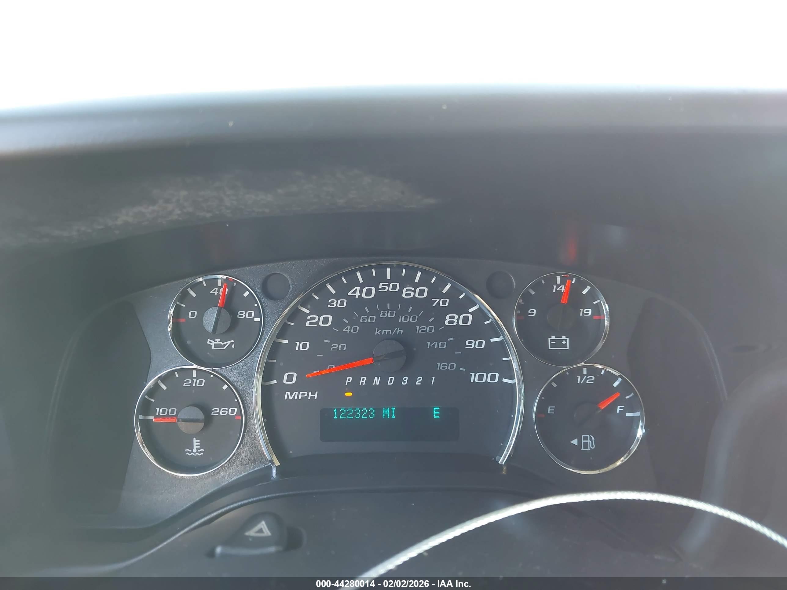 CHEVROLET EXPRESS image 7
