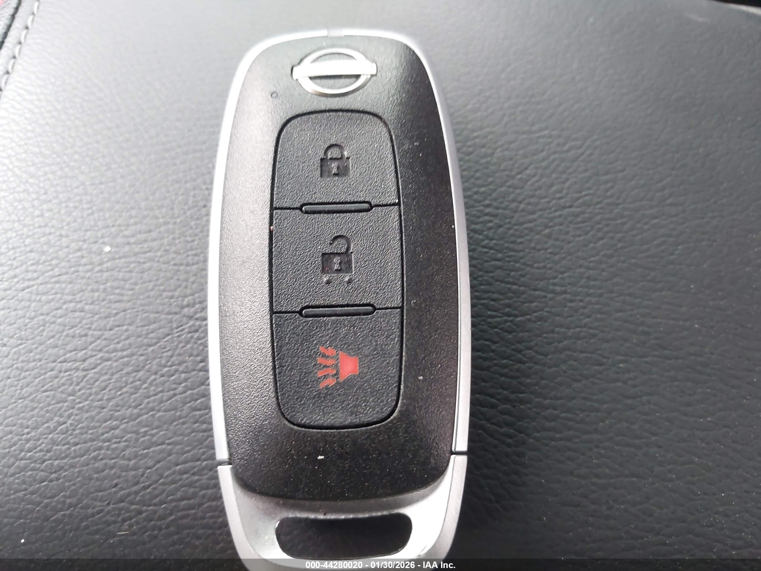 NISSAN KICKS image 11