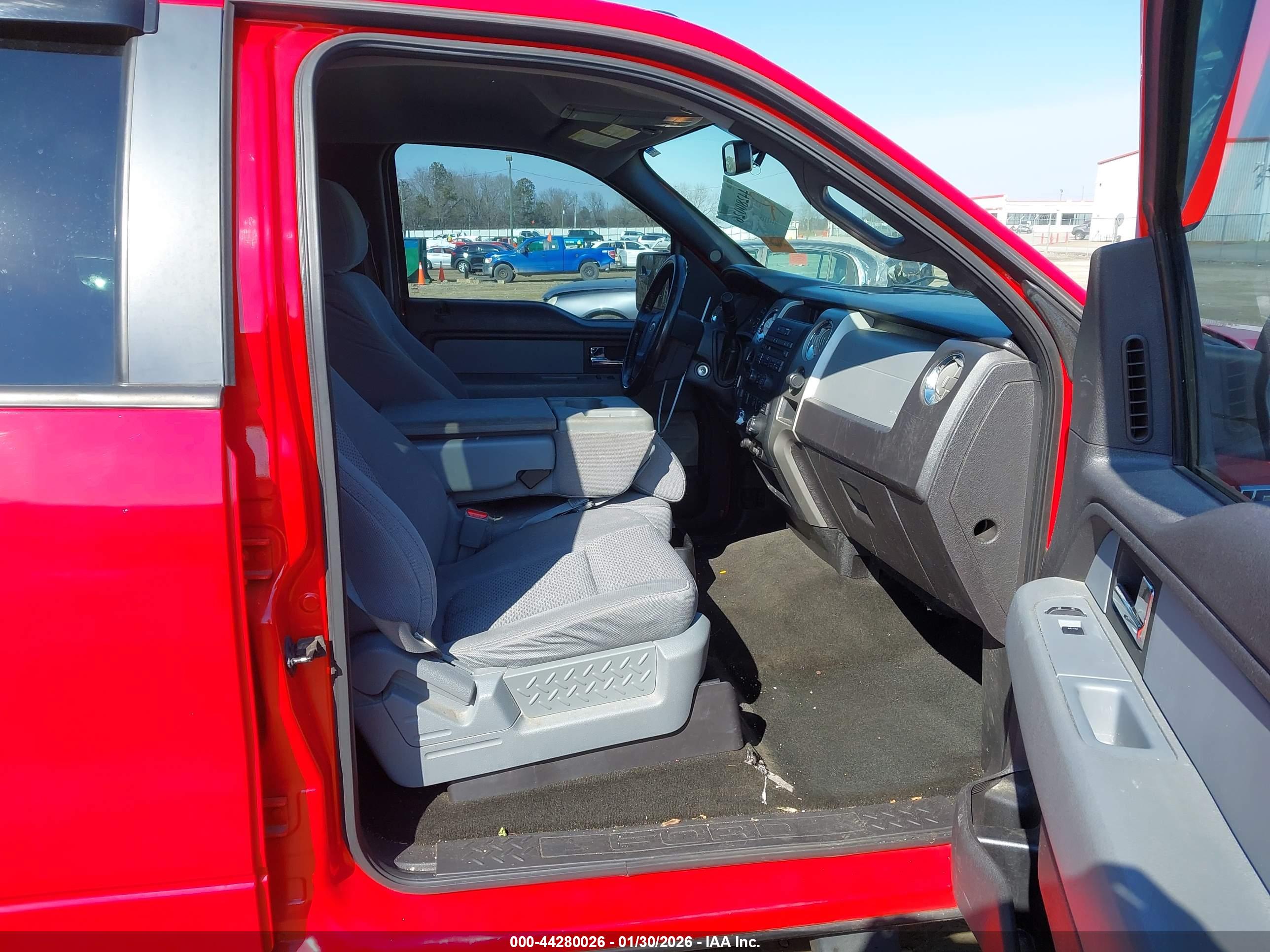 FORD F-150 image 5