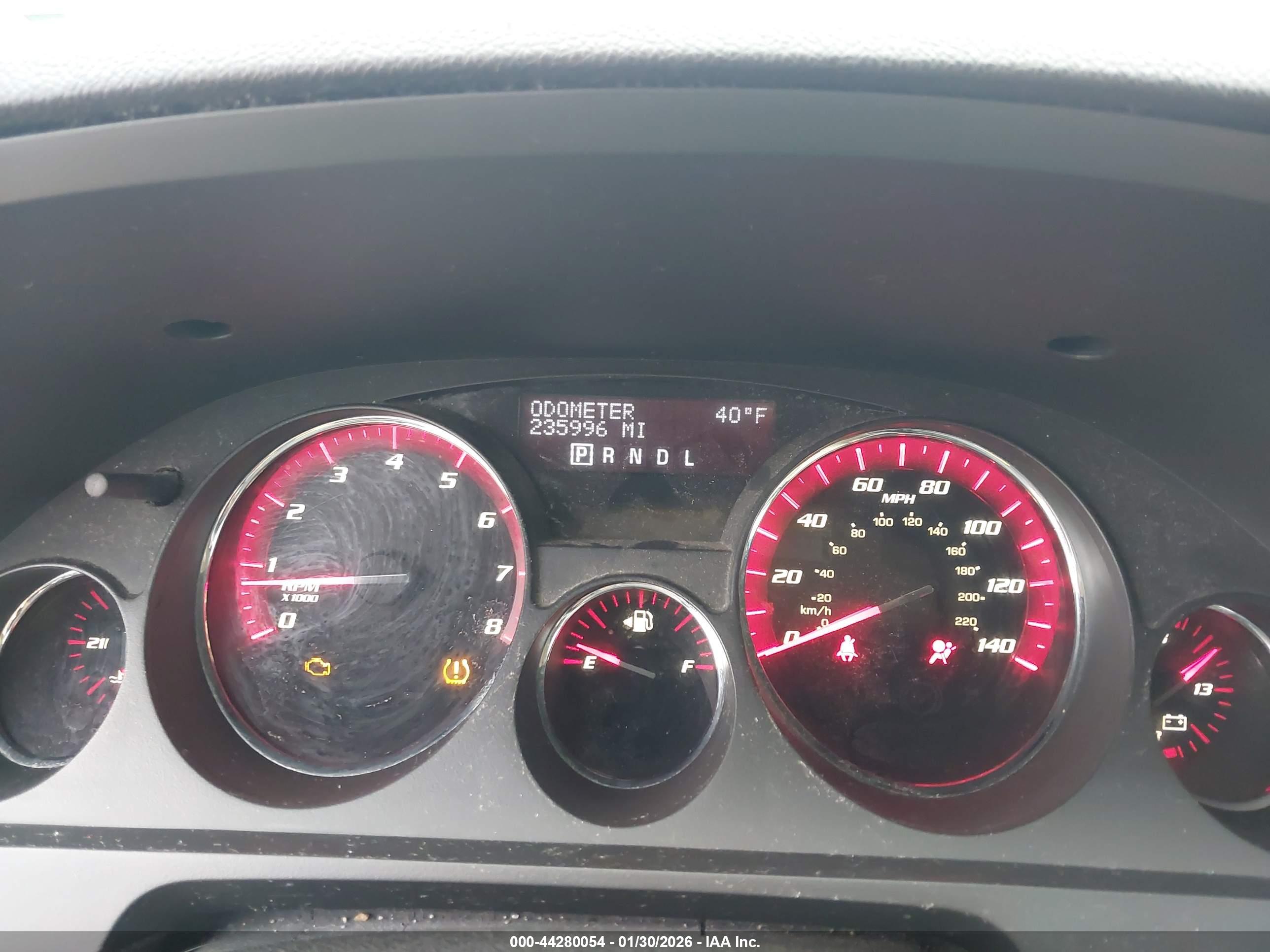 GMC ACADIA image 7