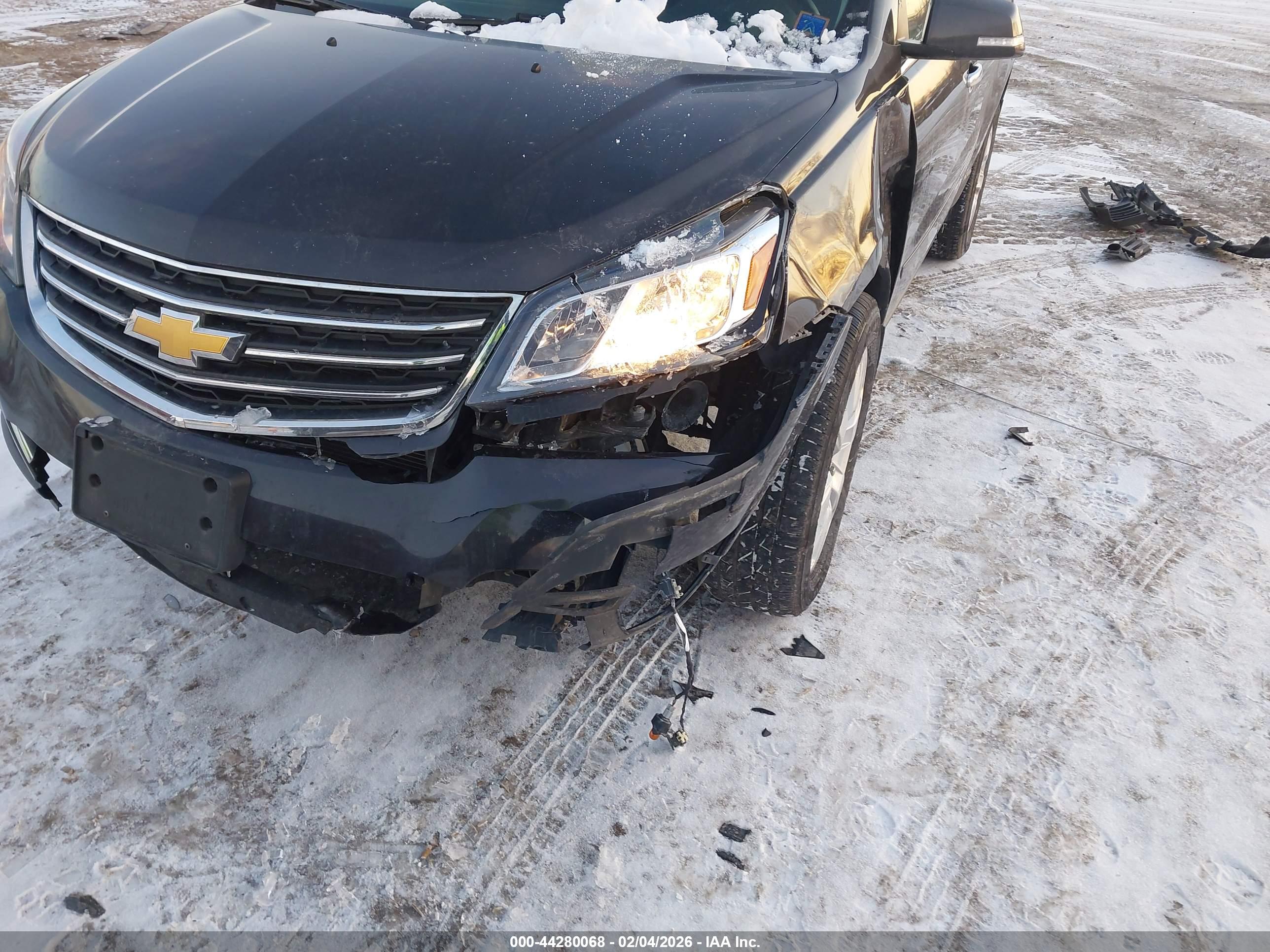 CHEVROLET TRAVERSE image 6