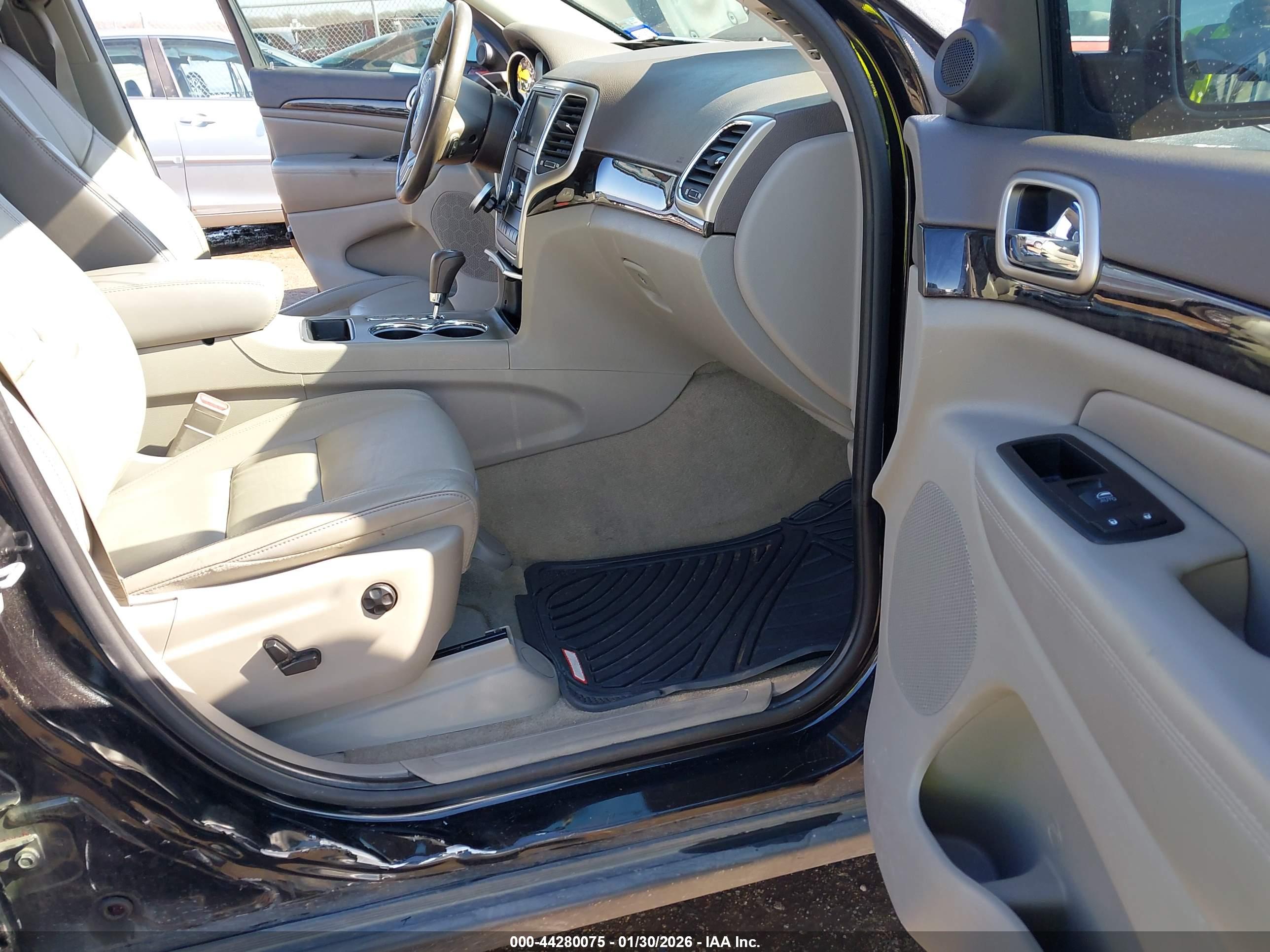 JEEP GRAND image 5