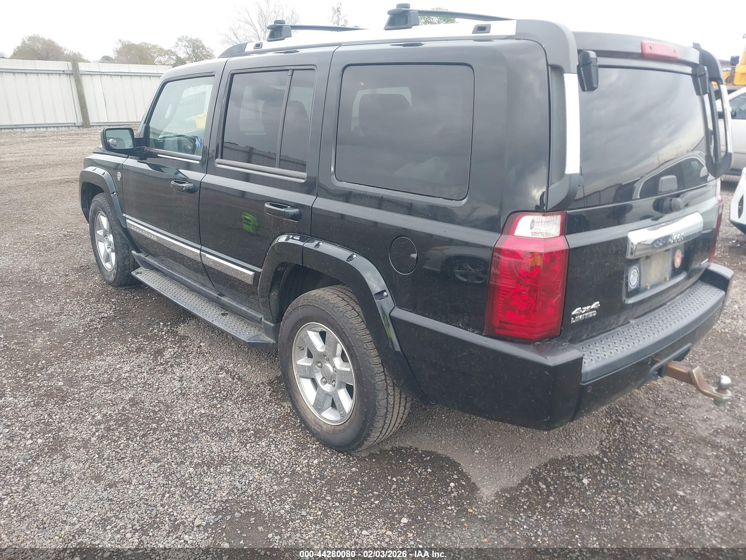 JEEP COMMANDER image 3
