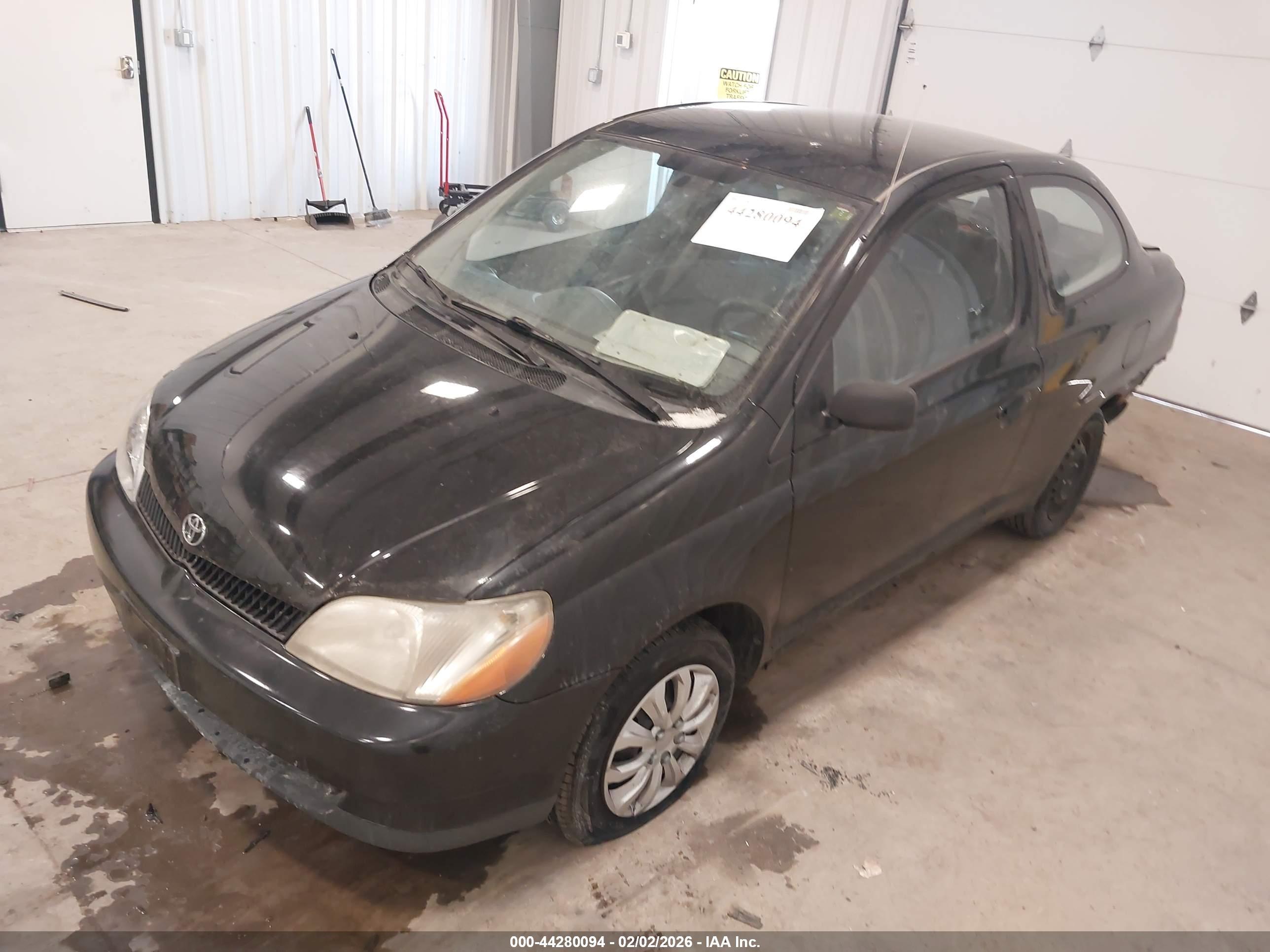 TOYOTA ECHO image 2