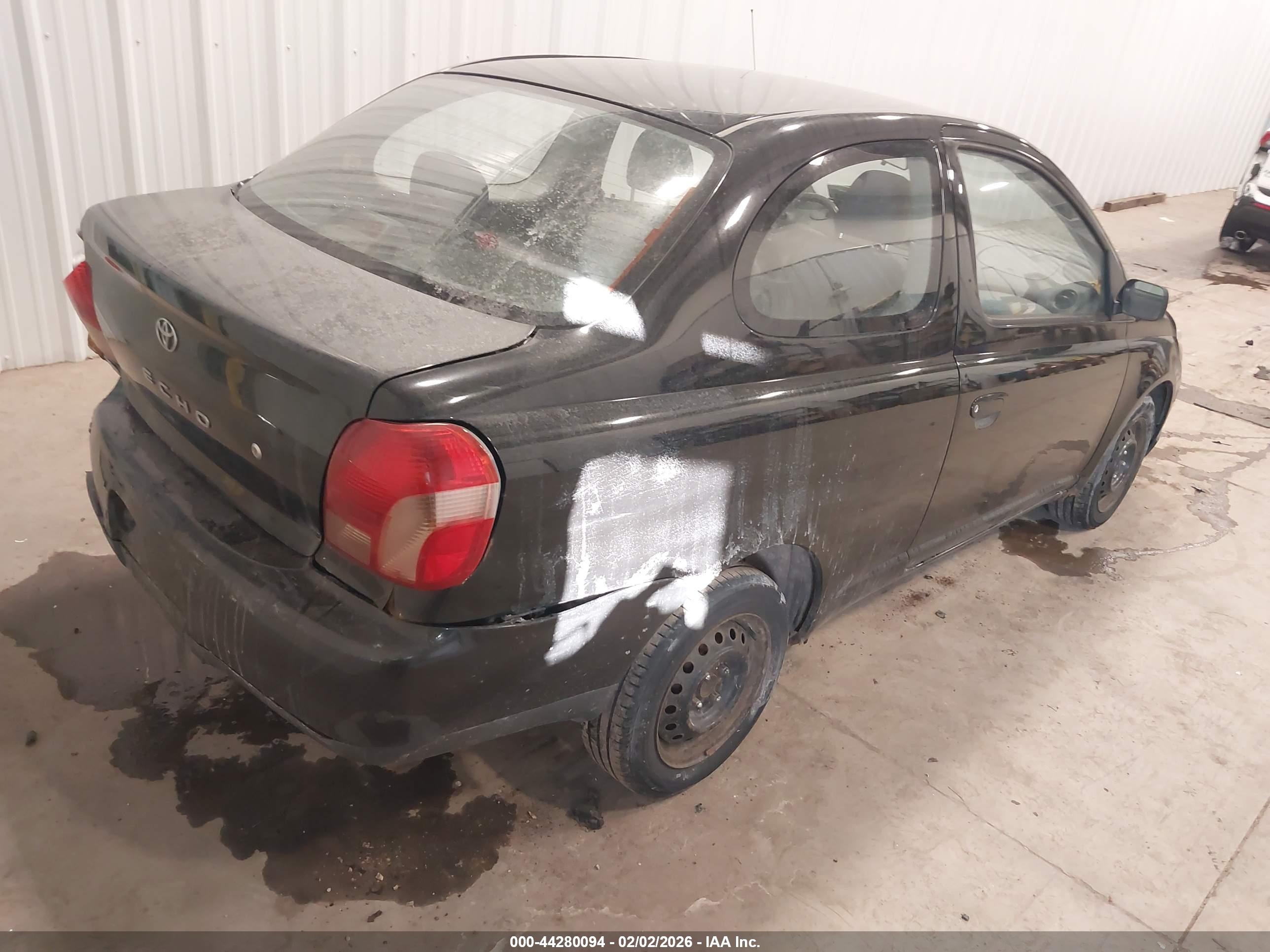 TOYOTA ECHO image 4