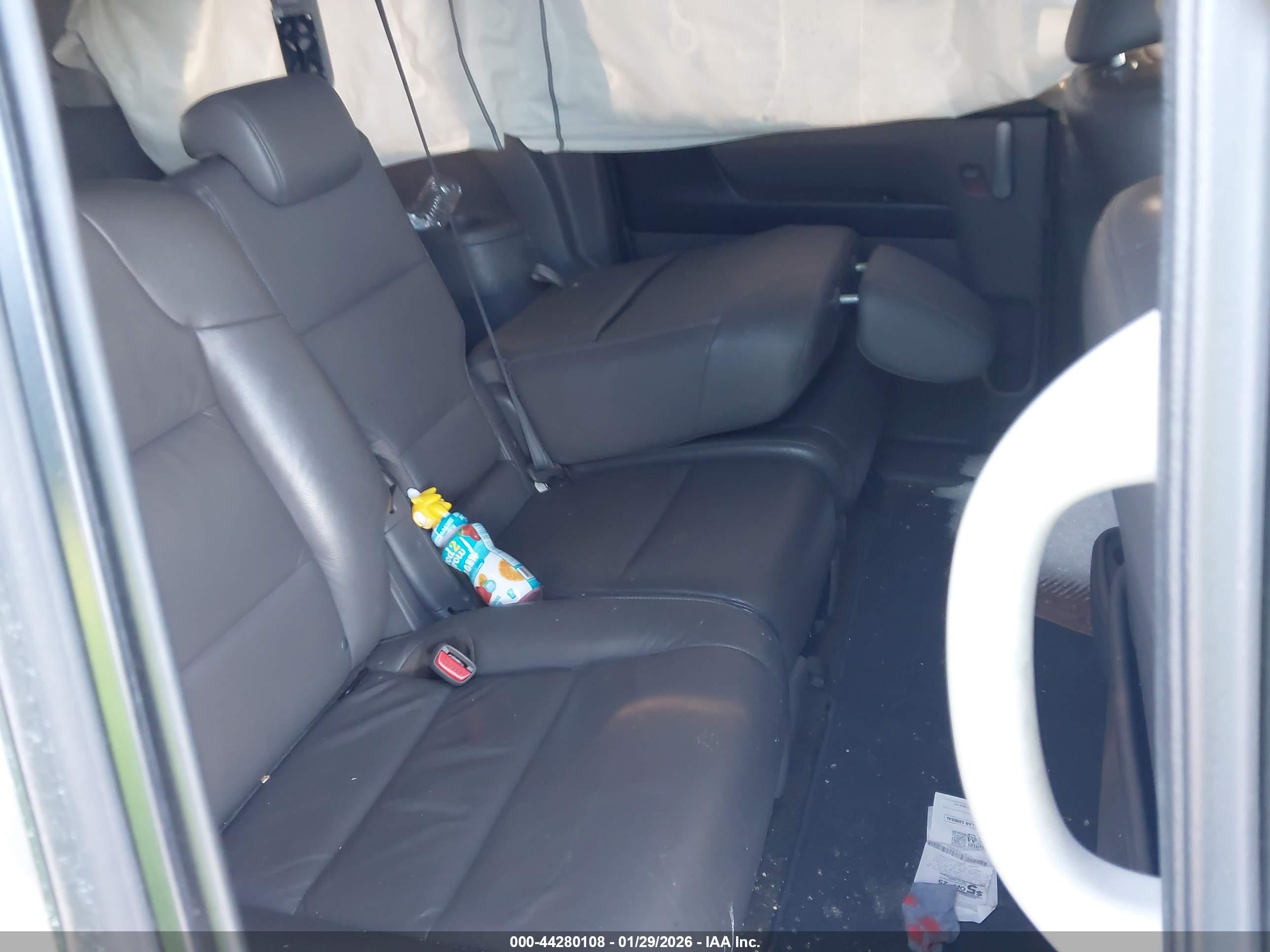 HONDA ODYSSEY image 8