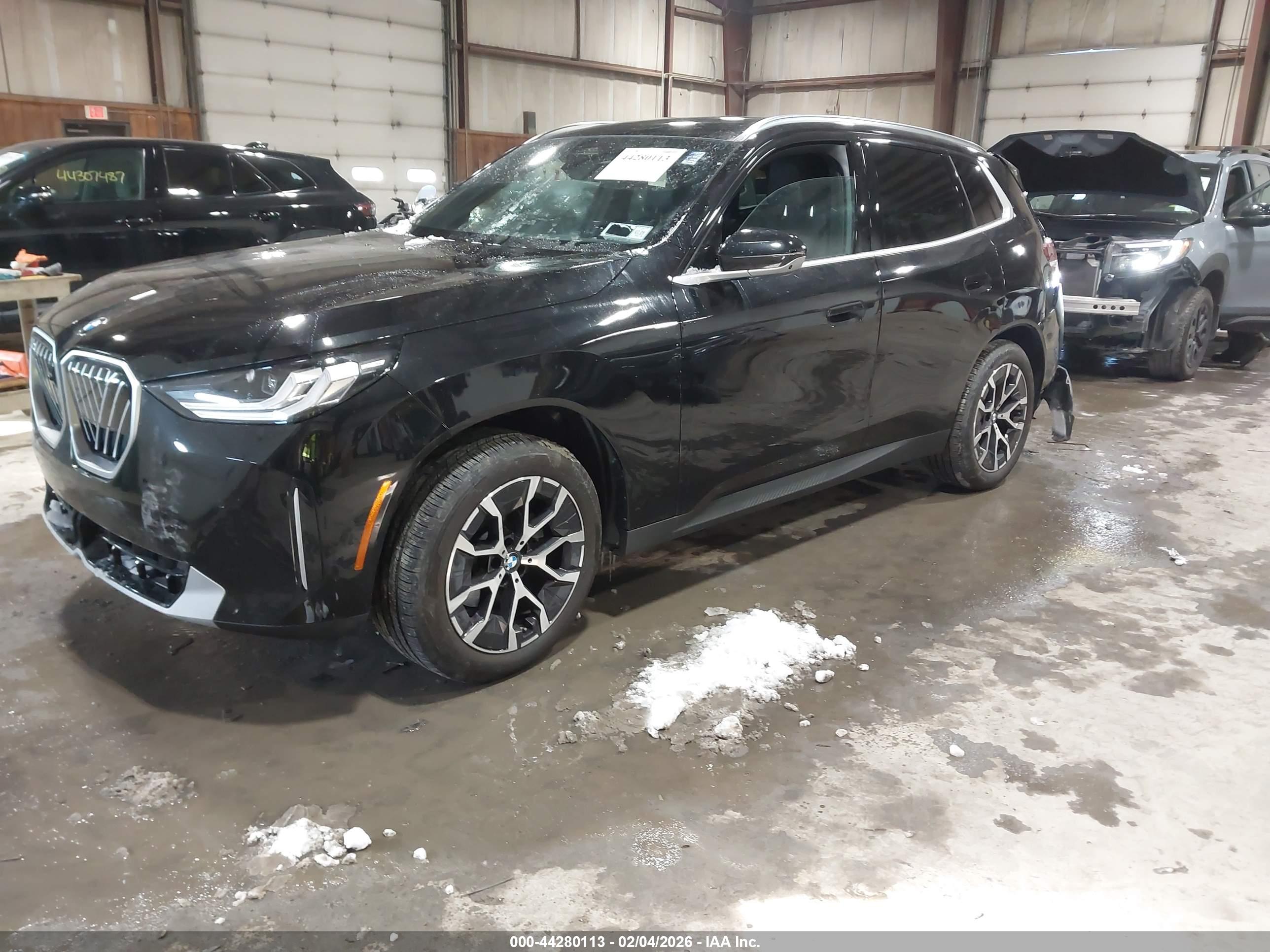 BMW X3 image 2