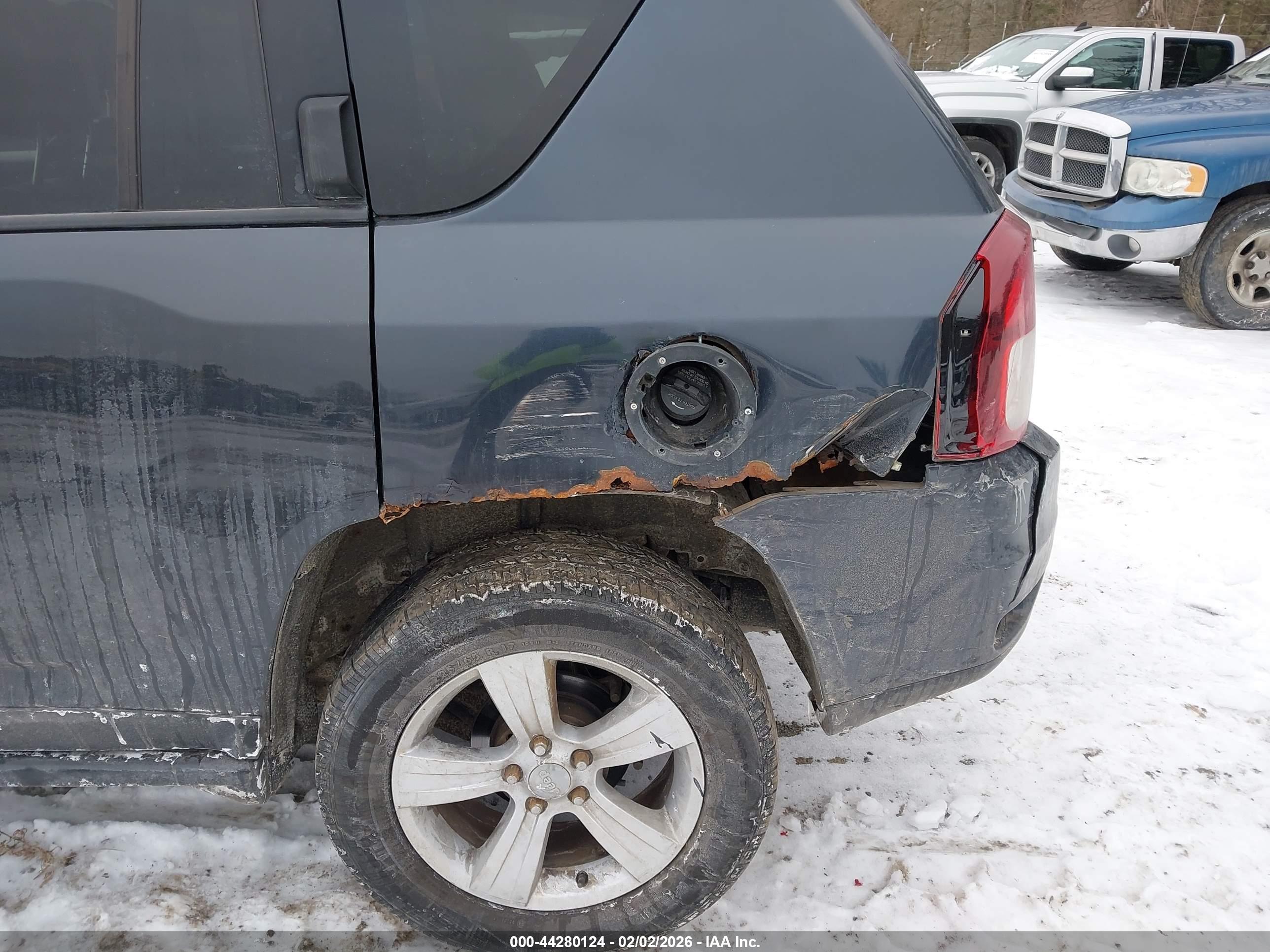 JEEP COMPASS image 6