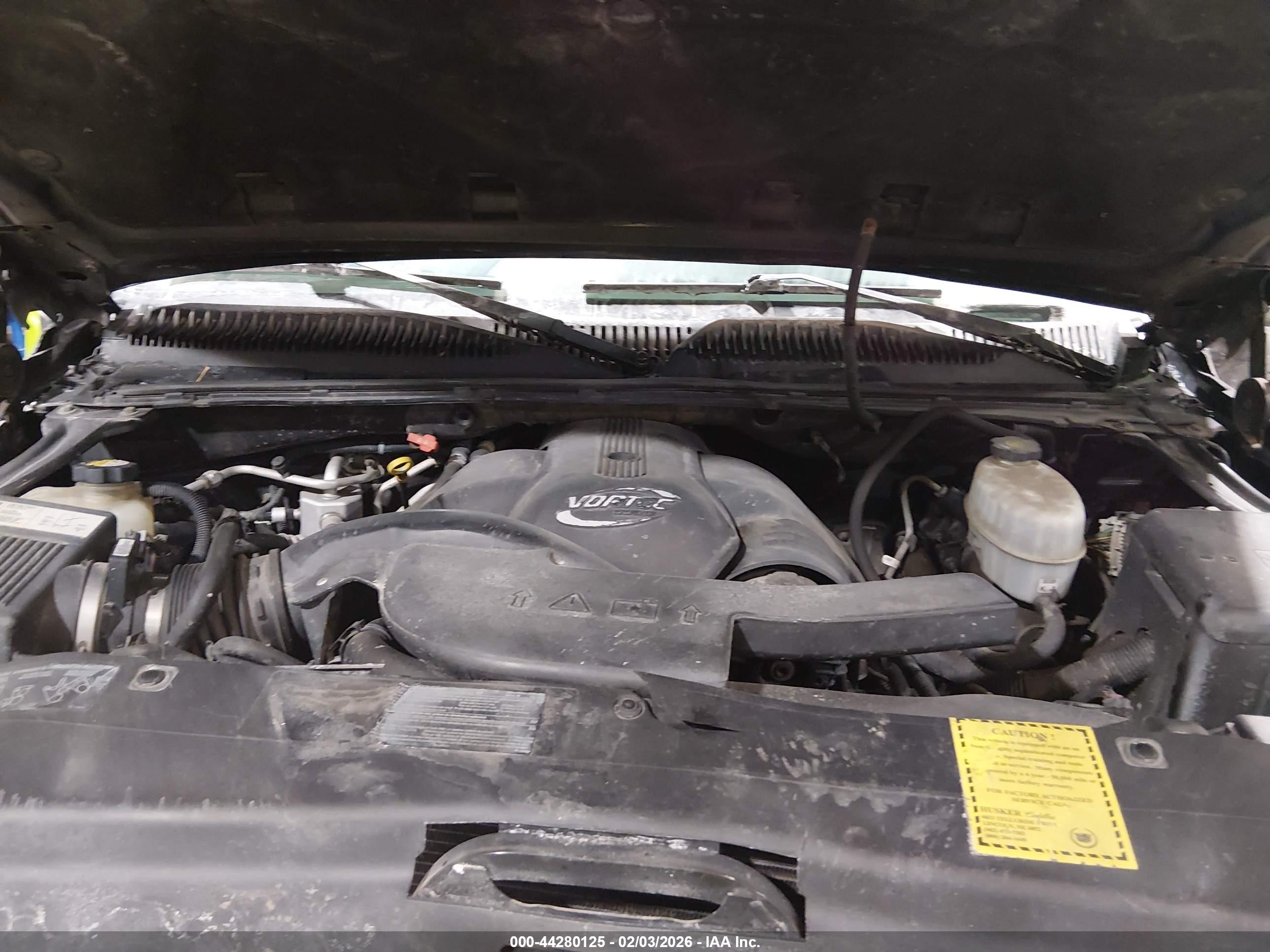 CADILLAC ESCALADE image 10