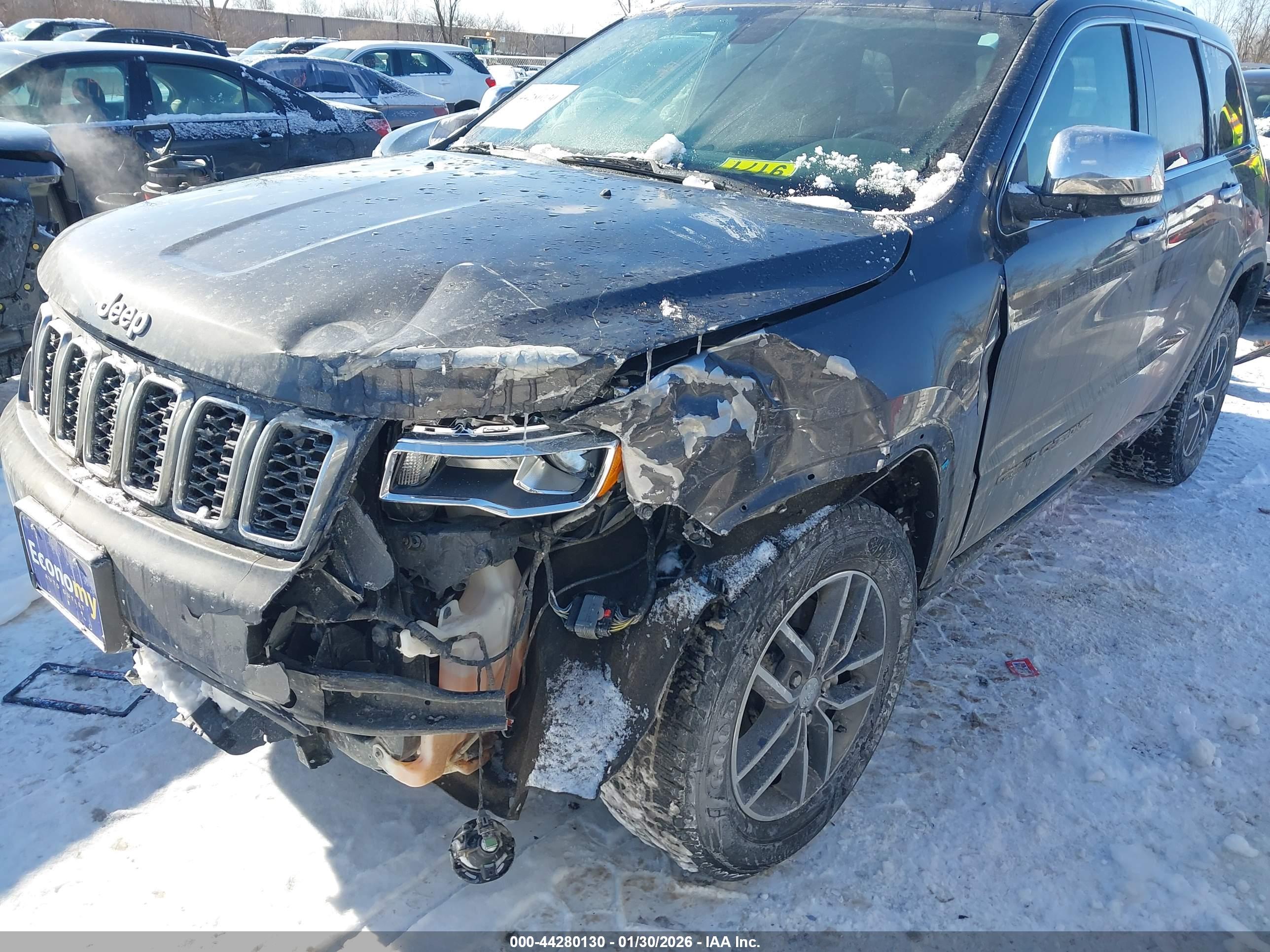 JEEP GRAND image 6