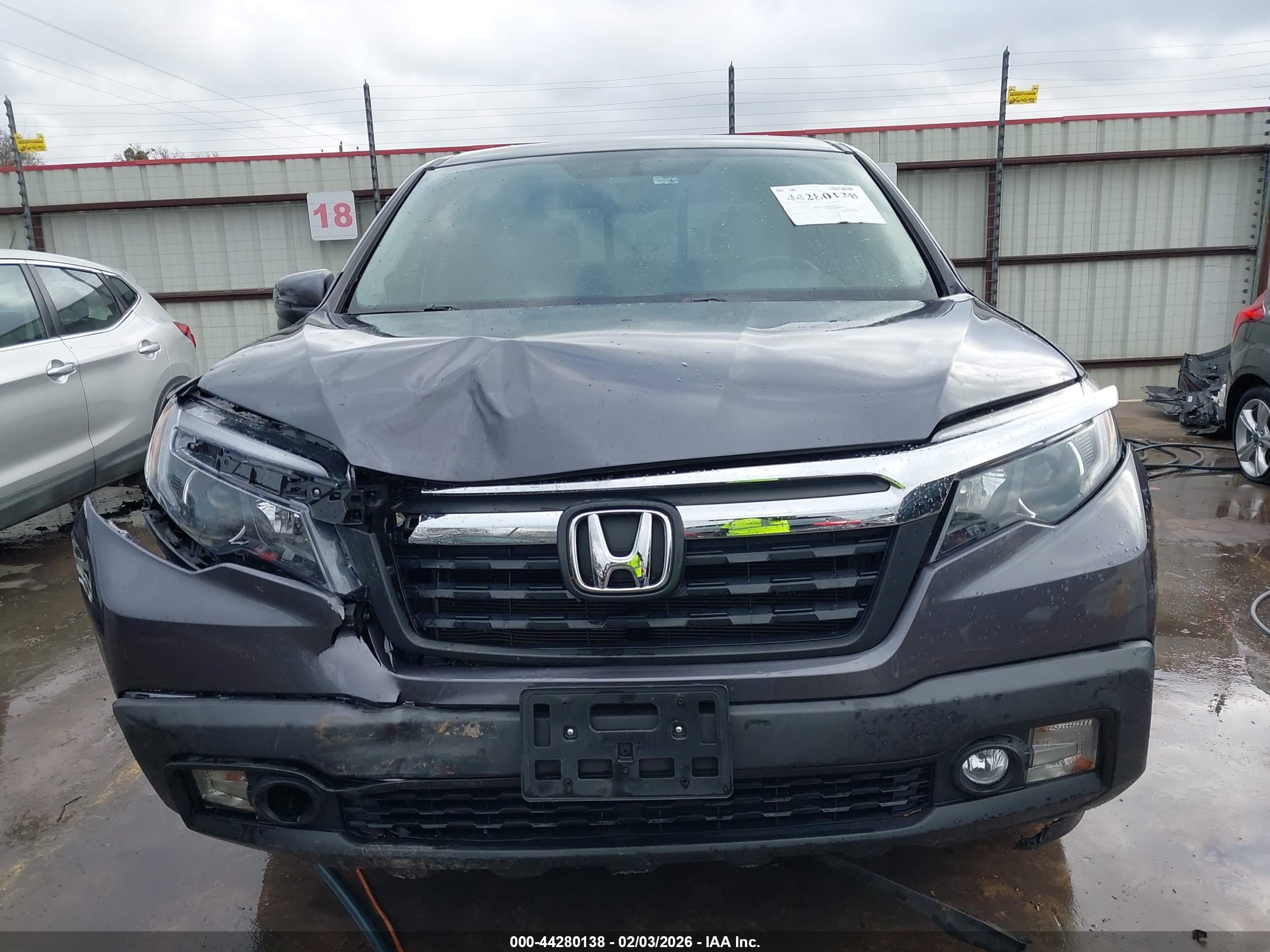 HONDA RIDGELINE image 6
