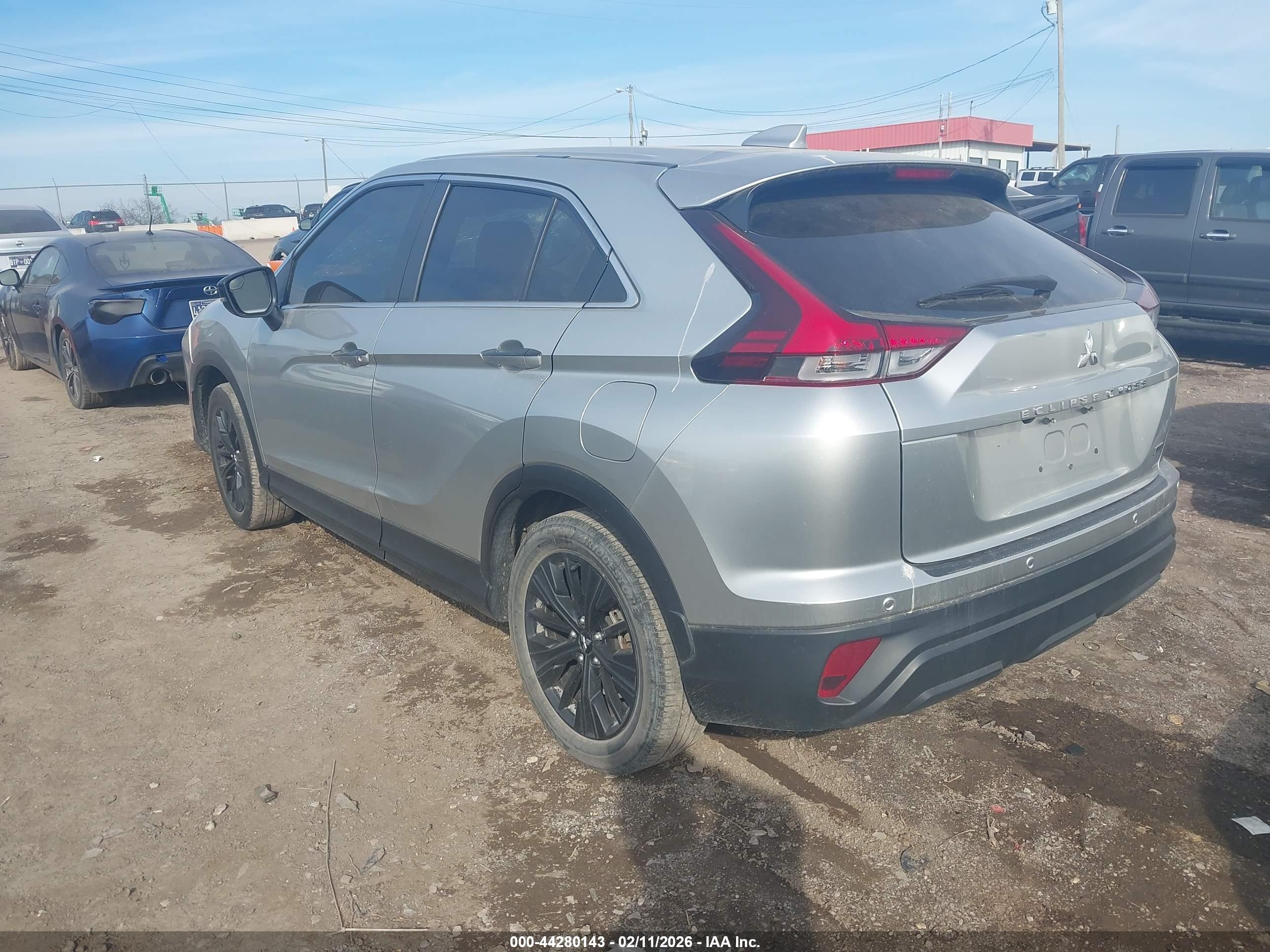 MITSUBISHI ECLIPSE image 3