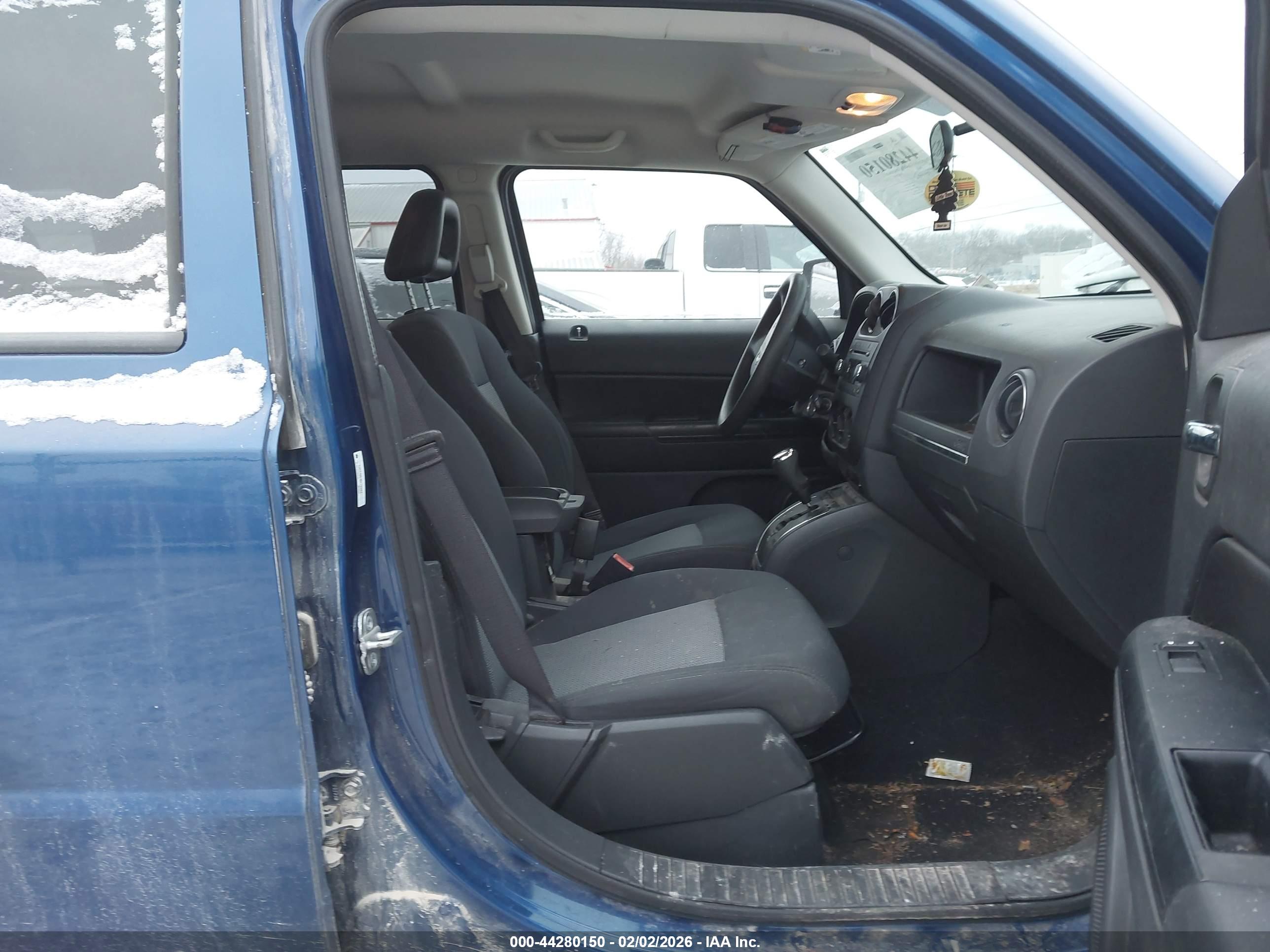 JEEP PATRIOT image 5
